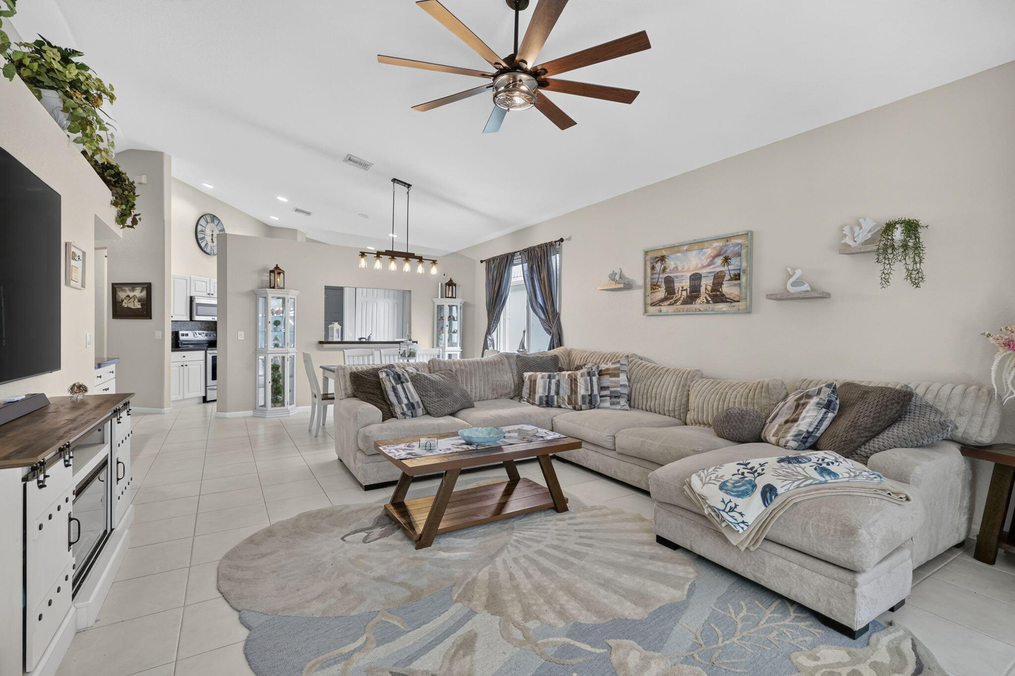 9106 Bay Point Circle Property Photo 25