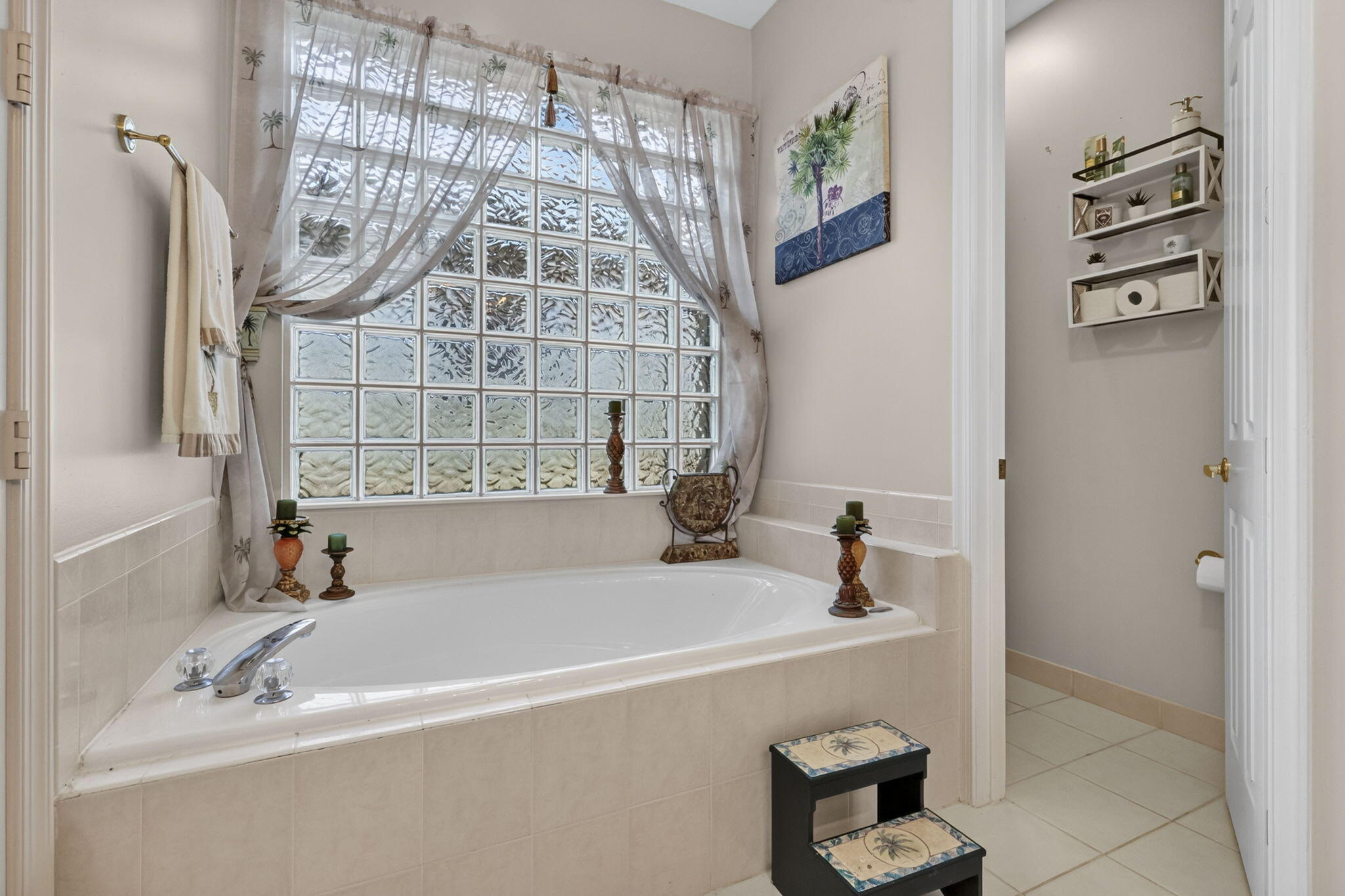 9106 Bay Point Circle Property Photo 32