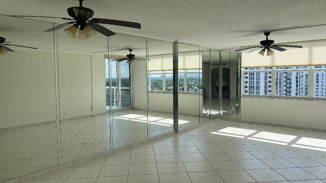 3015 N Ocean Boulevard 14k Property Photo 6