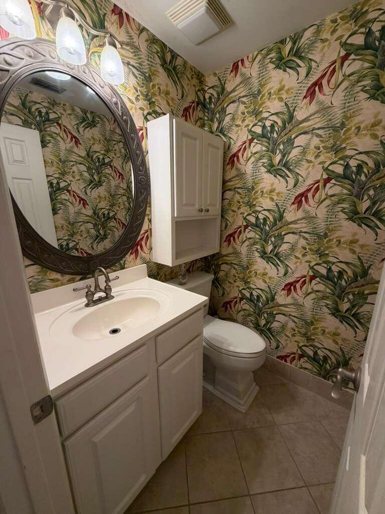 2050 Oleander Boulevard 2-202 Property Photo 6