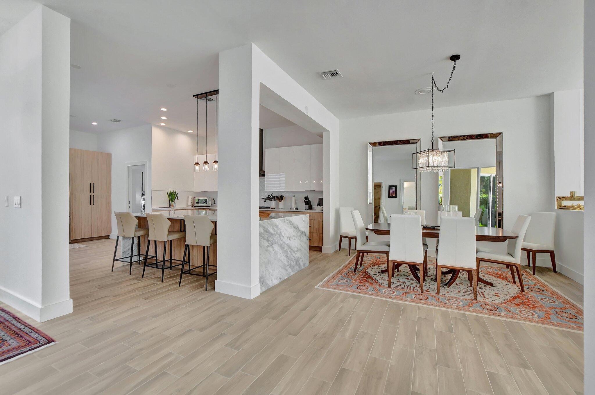 7477 Campo Florido Property Photo 6