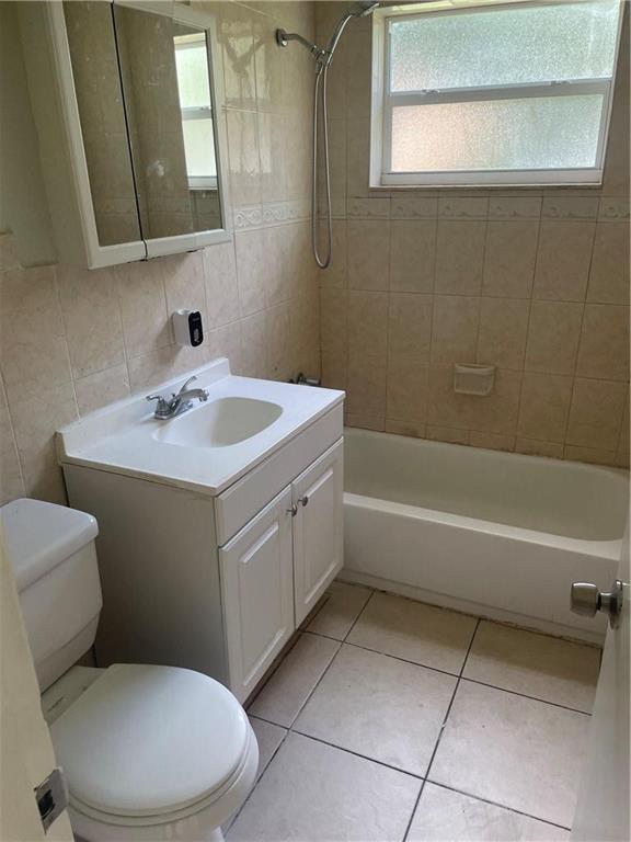 1501 N 70th Way Property Photo 9