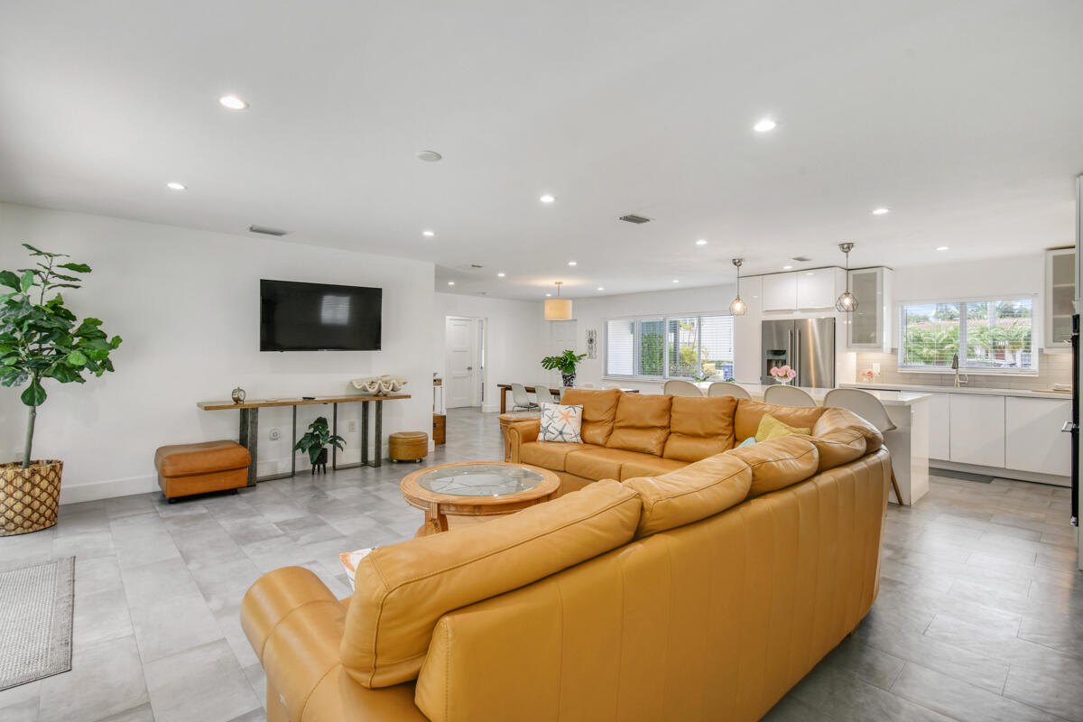 1182 Beach Road Property Photo 16