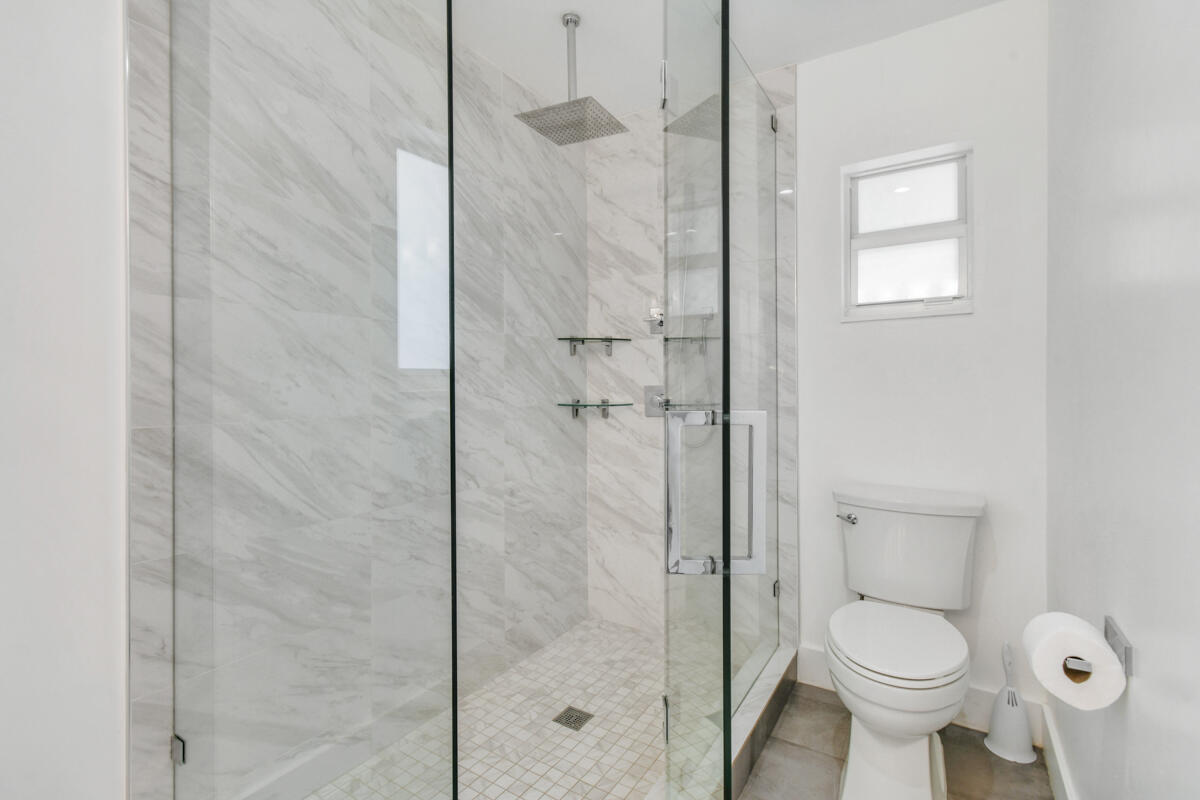1182 Beach Road Property Photo 32