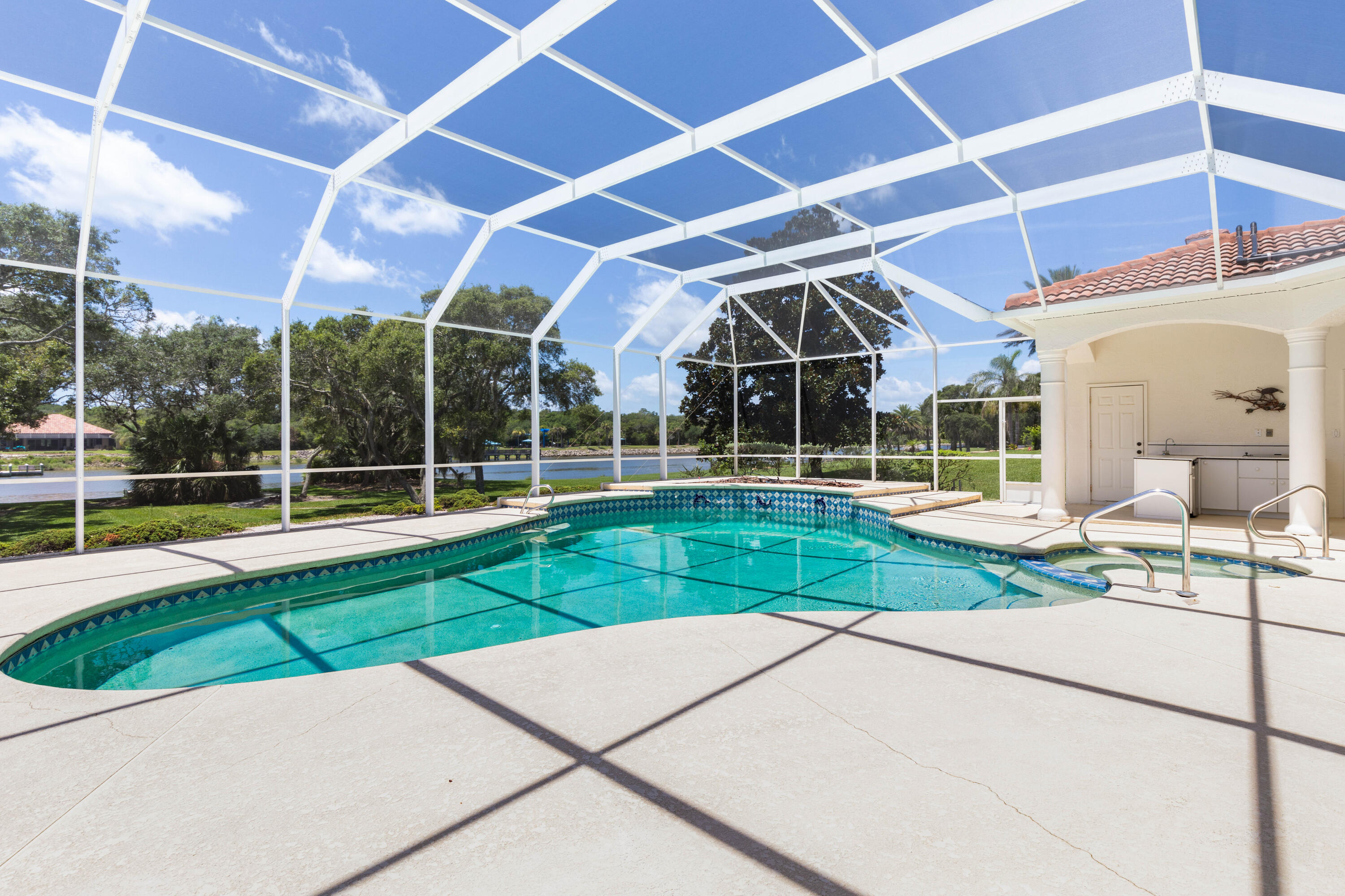 1 Capri Court Property Photo 33