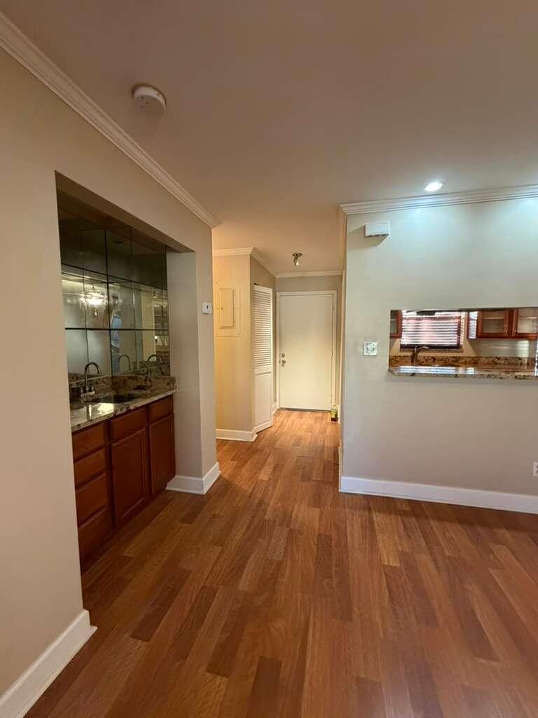 2050 Oleander Boulevard 2-202 Property Photo 7