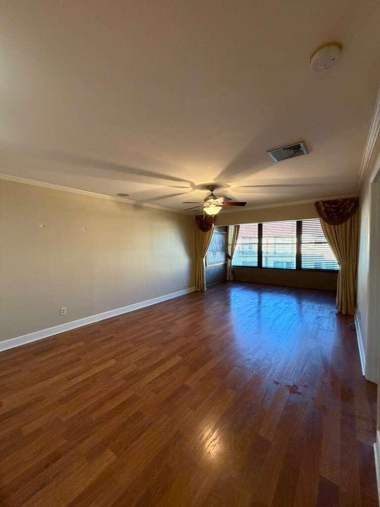2050 Oleander Boulevard 2-202 Property Photo 8