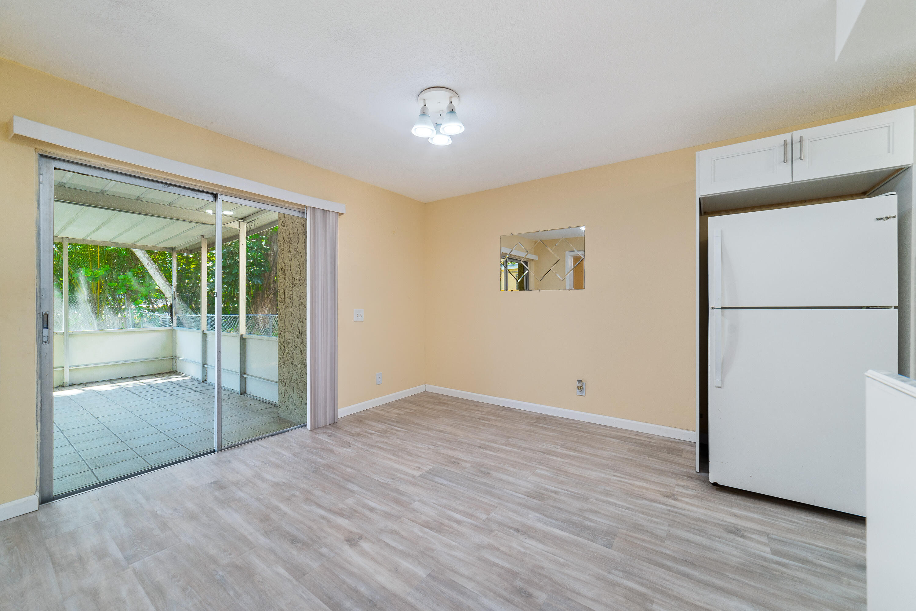 276 Sunshine Drive Property Photo 9