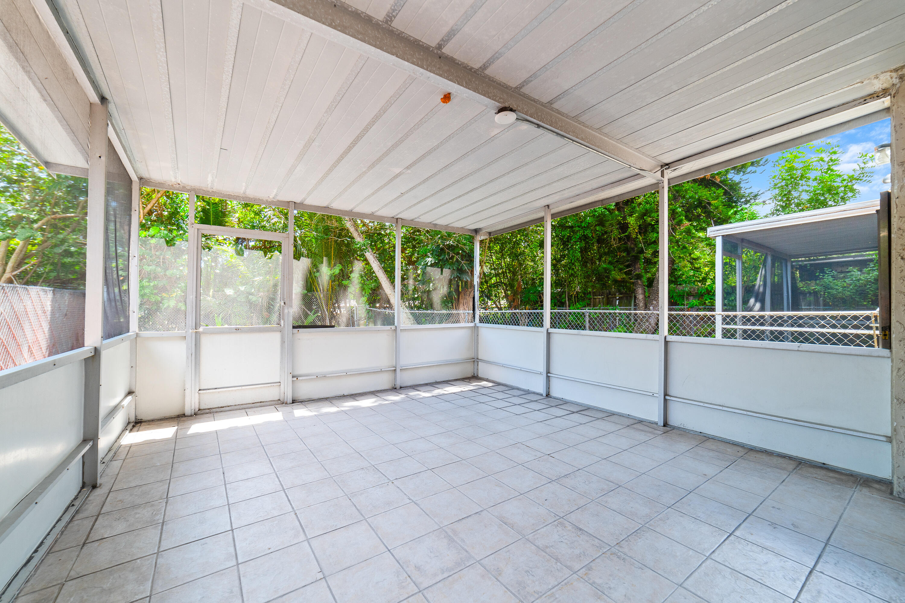 276 Sunshine Drive Property Photo 28