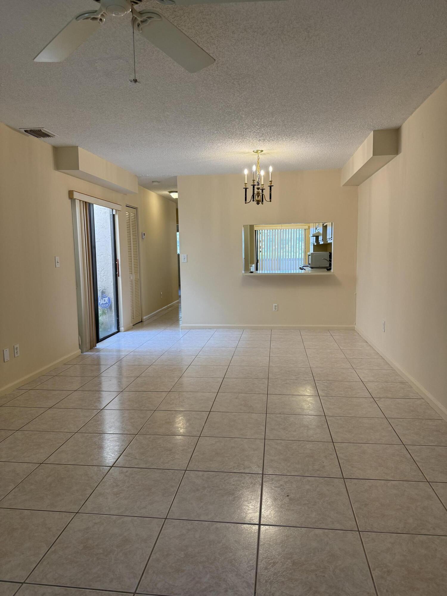 12028 Royal Palm Boulevard 3-f Property Photo 4