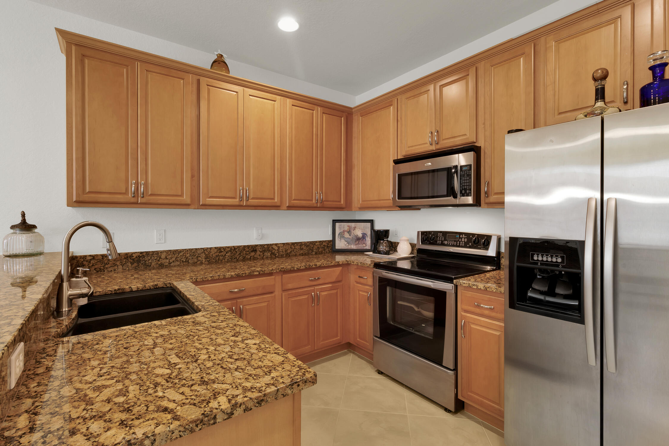6380 Oxford Circle 104d Property Photo 12