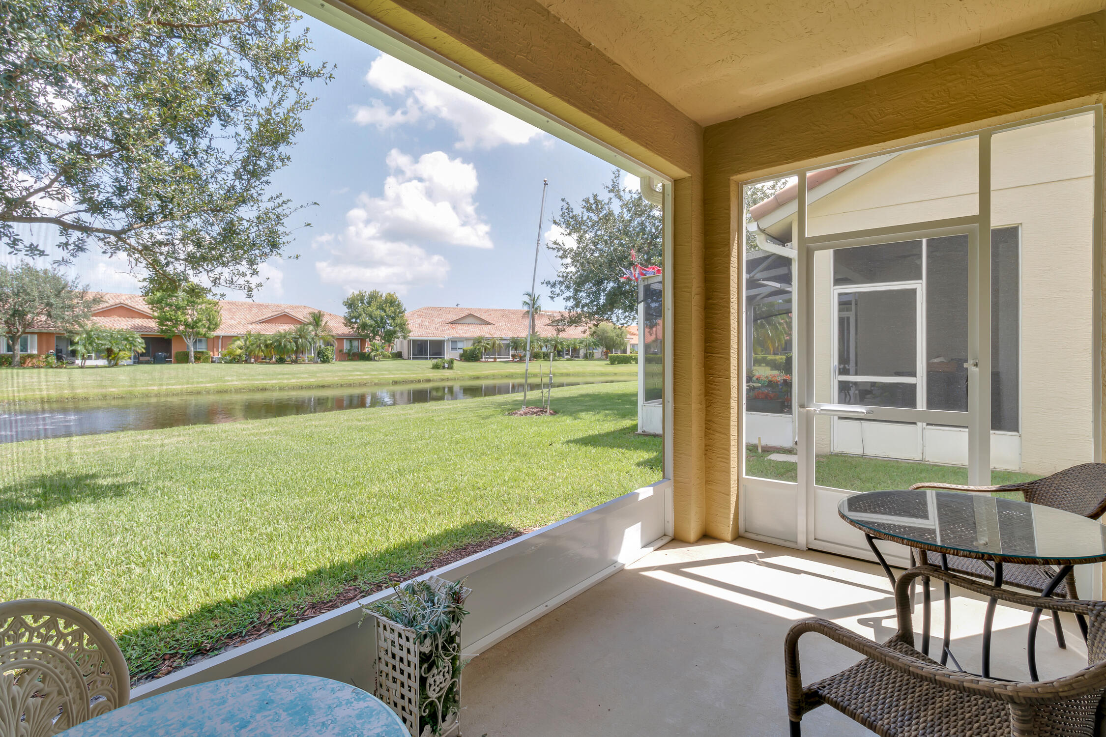 6380 Oxford Circle 104d Property Photo 23