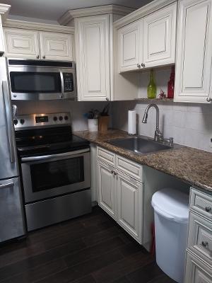 119 Fanshaw C Property Photo 3