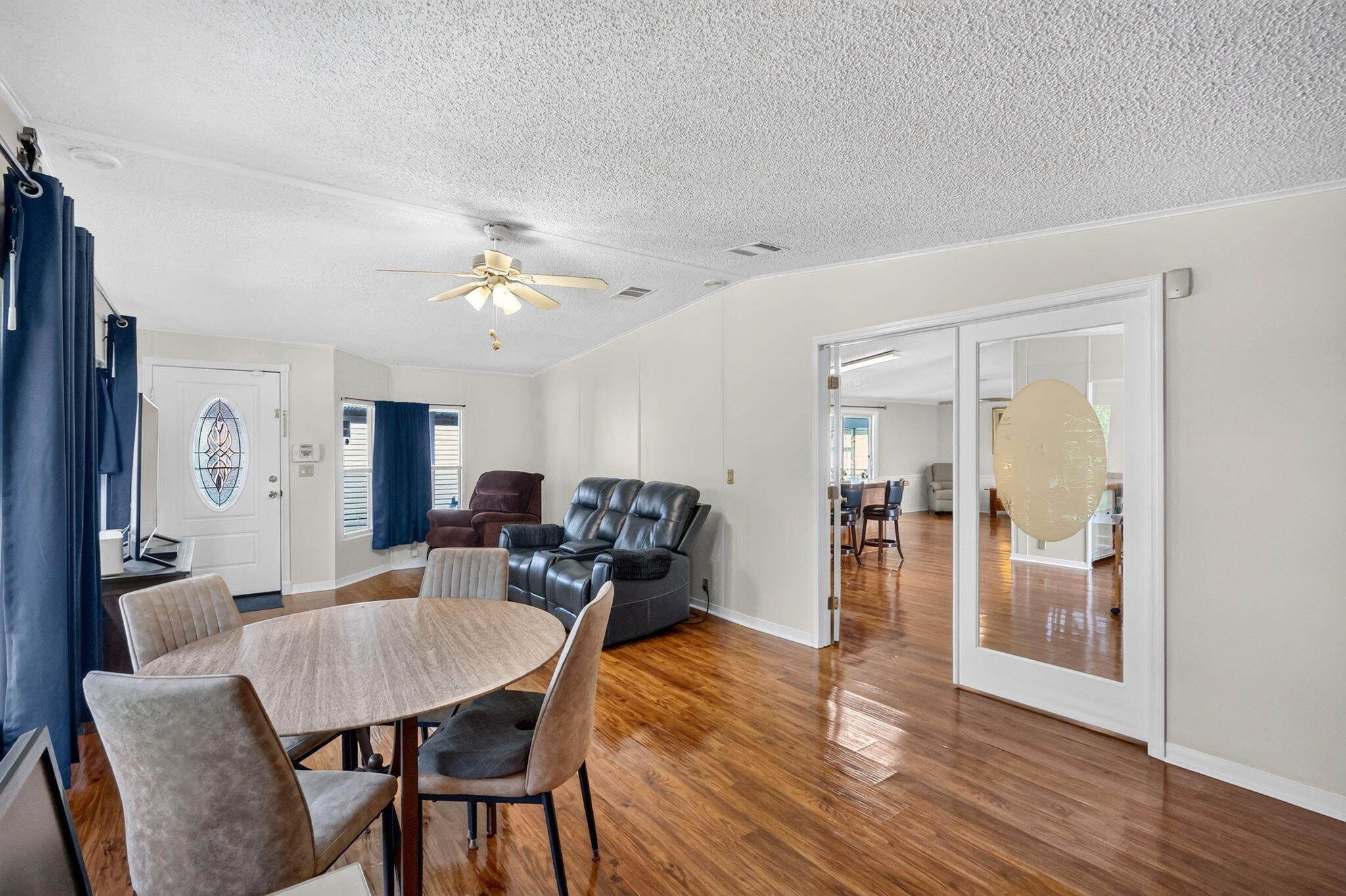 23 Mediterranean Boulevard W Property Photo 11