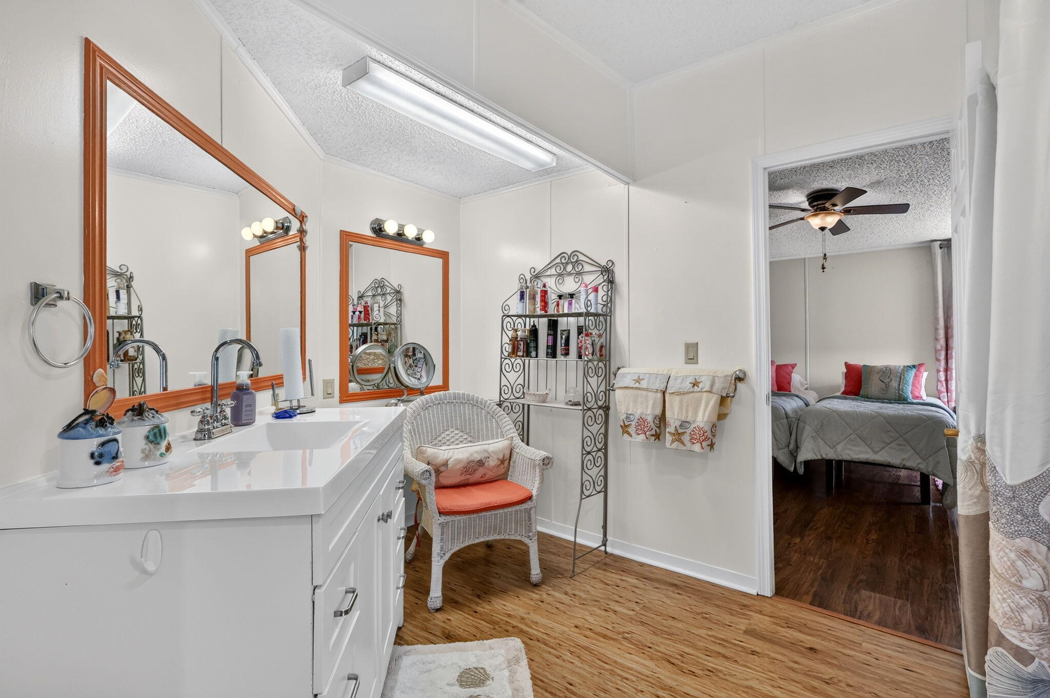 23 Mediterranean Boulevard W Property Photo 32