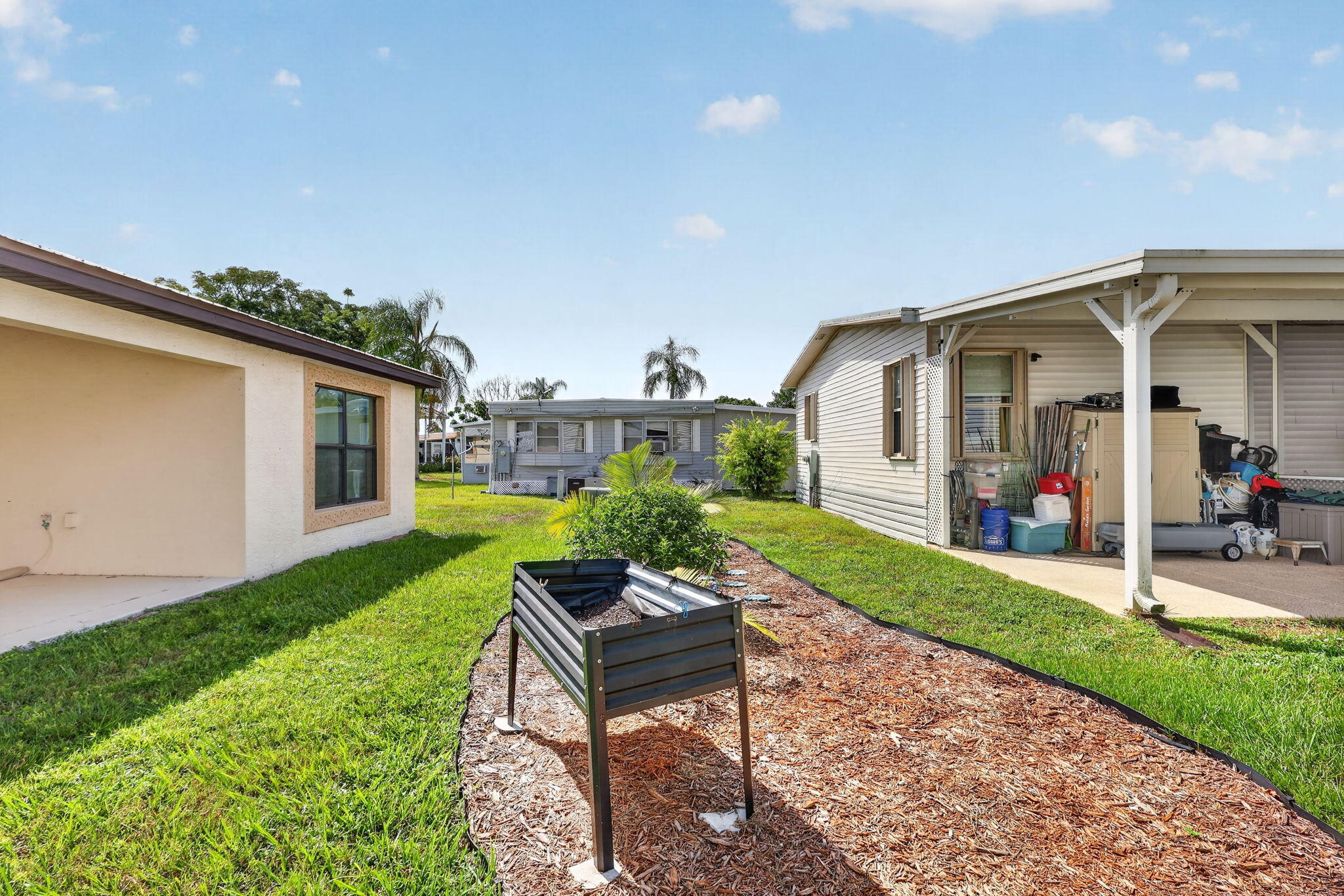 23 Mediterranean Boulevard W Property Photo 48