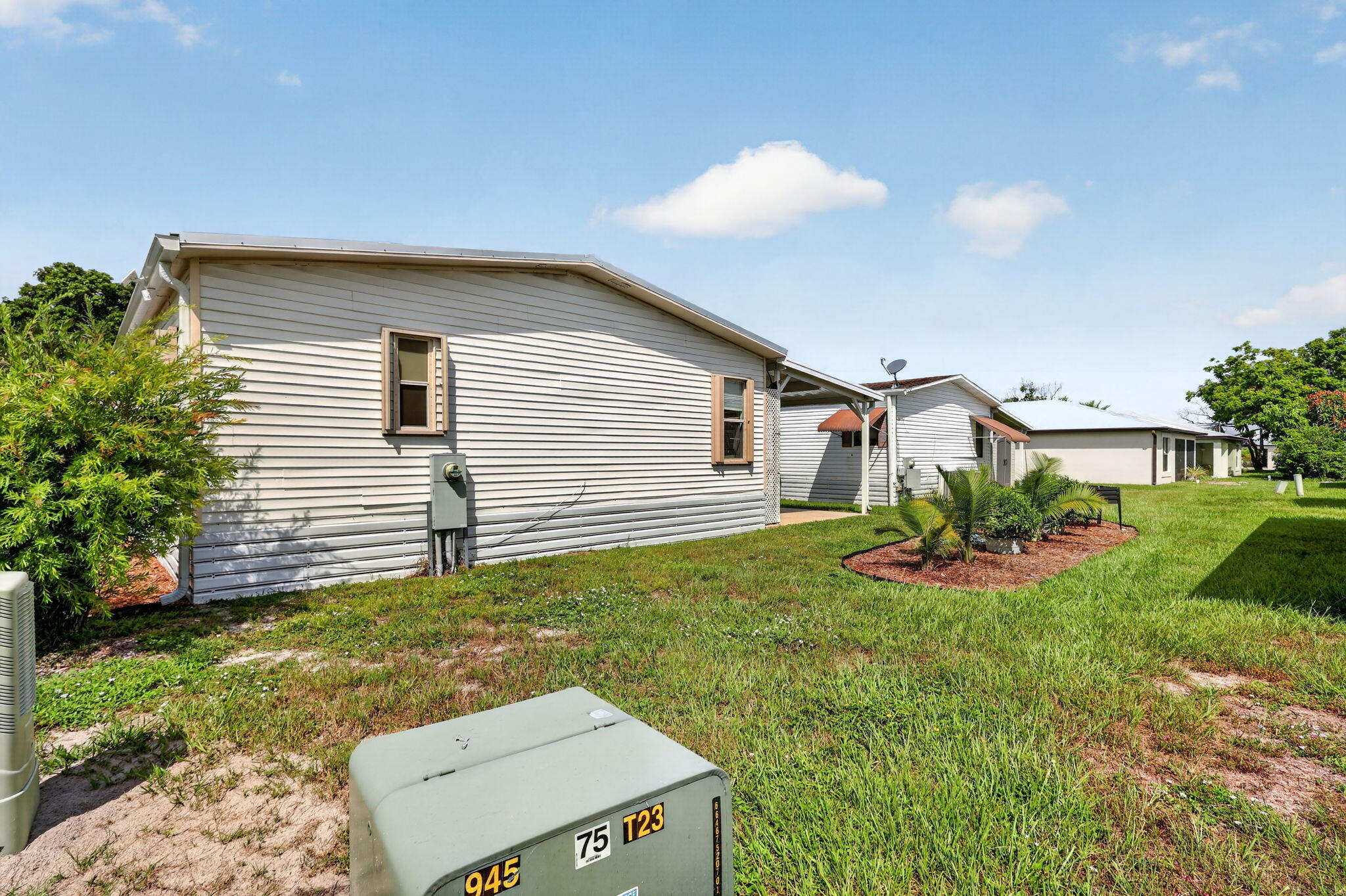 23 Mediterranean Boulevard W Property Photo 49