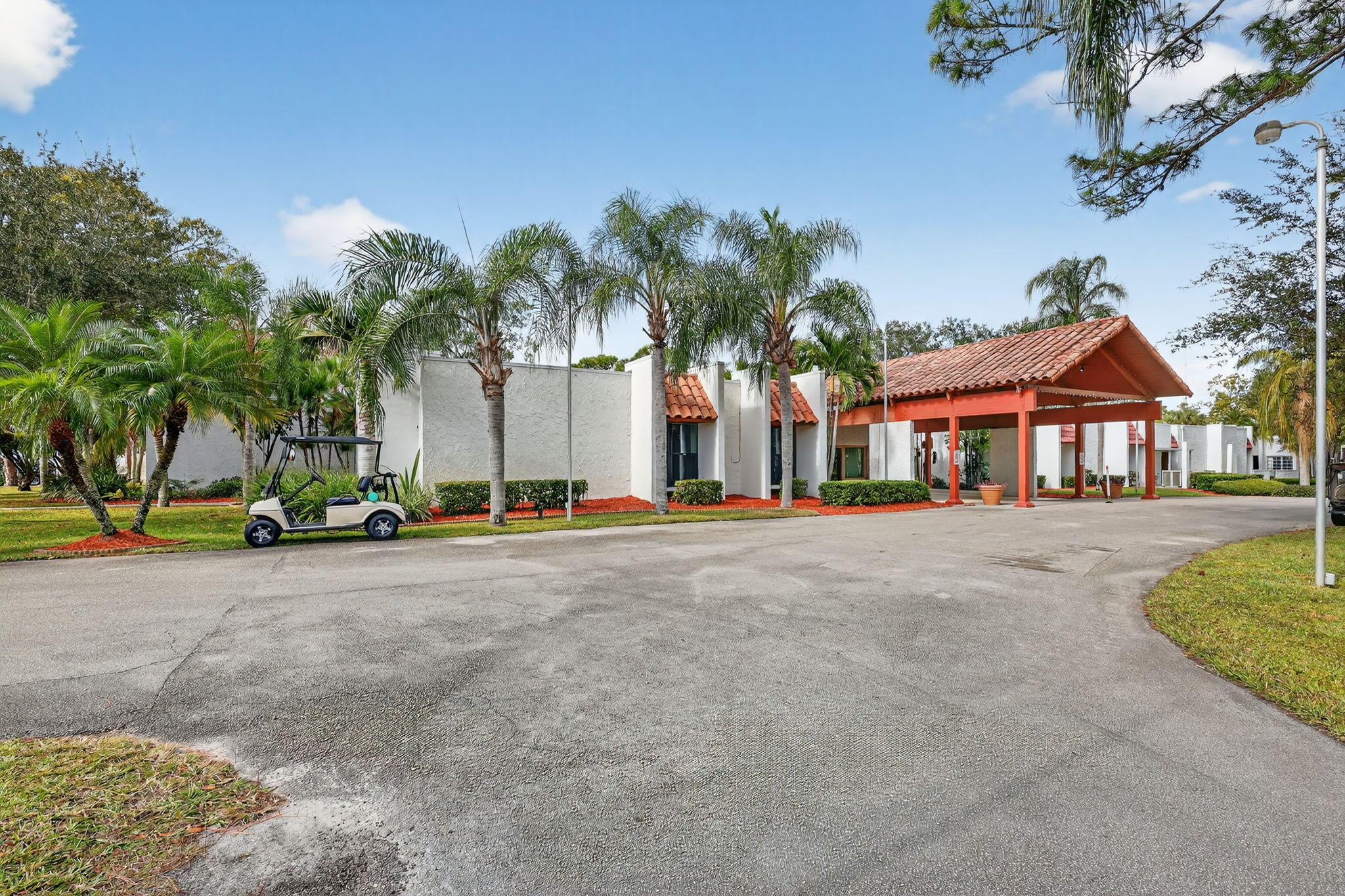 23 Mediterranean Boulevard W Property Photo 51