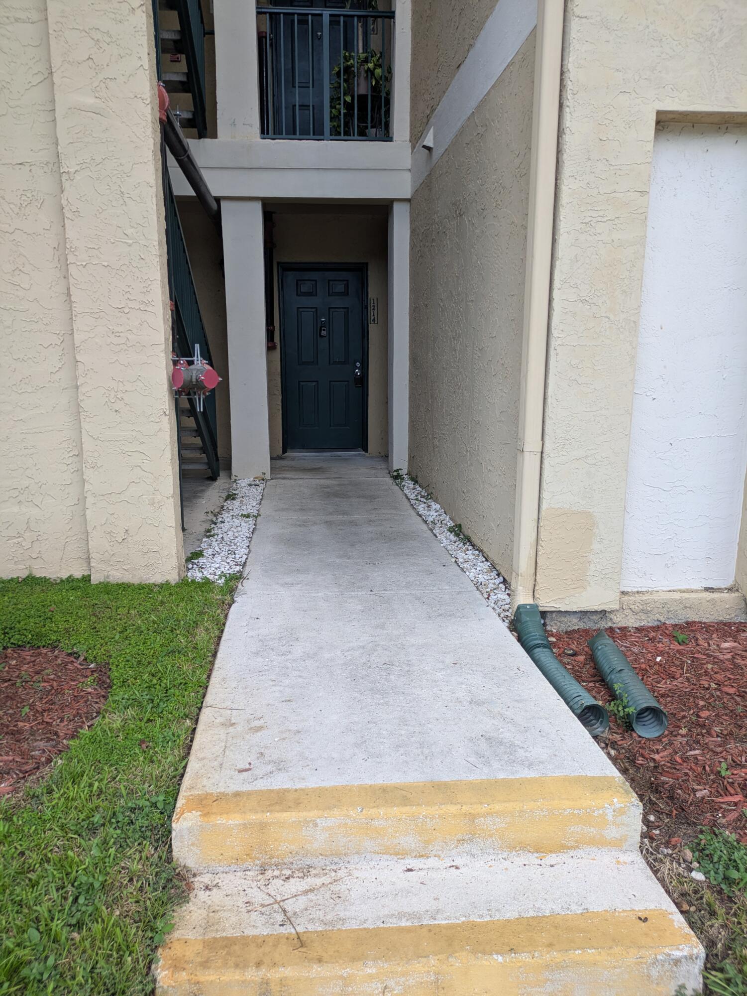 733 Riverside Drive 1214 Property Photo 1