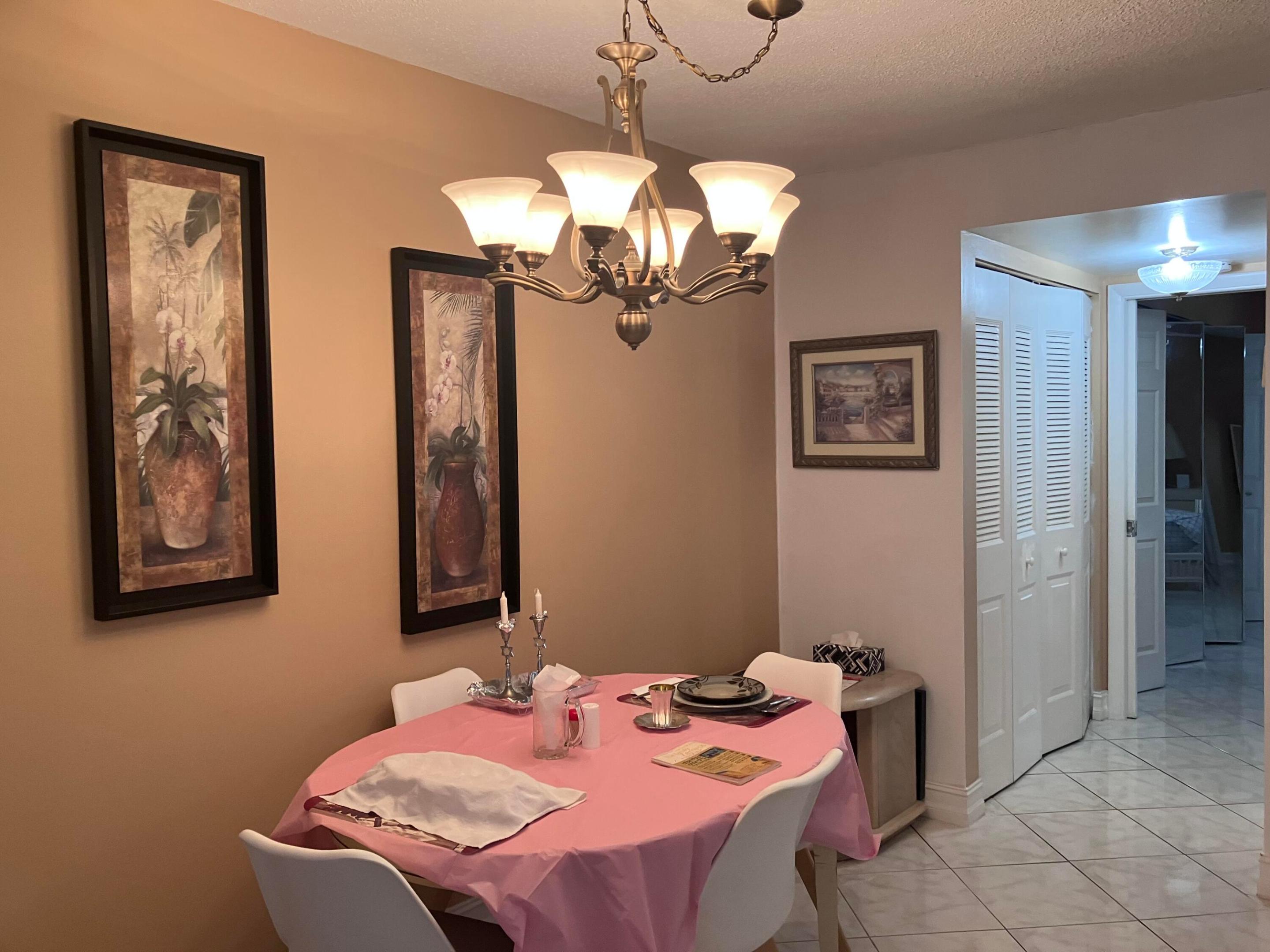 275 Windsor L Property Photo 15