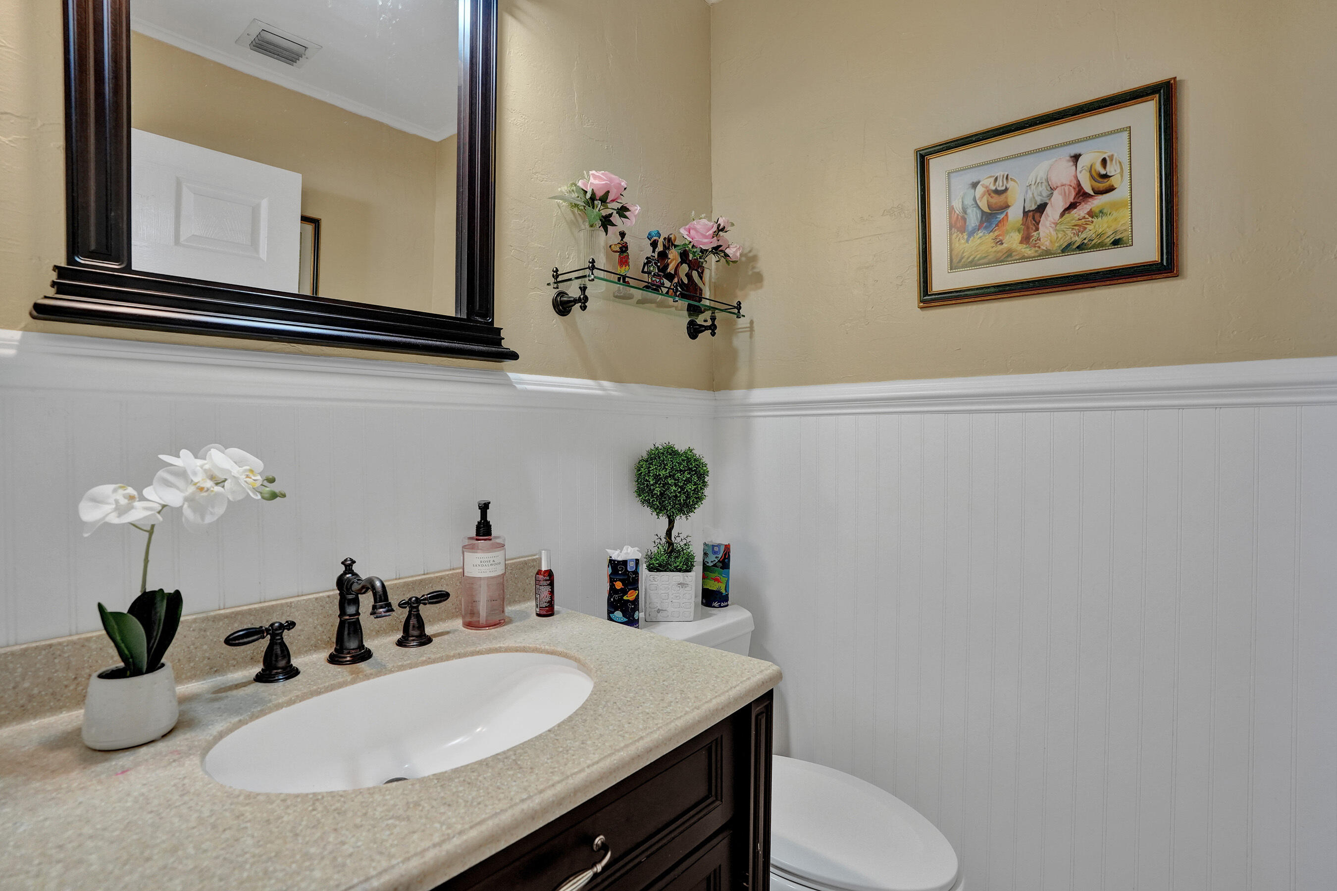 7572 Parkside Lane Property Photo 43