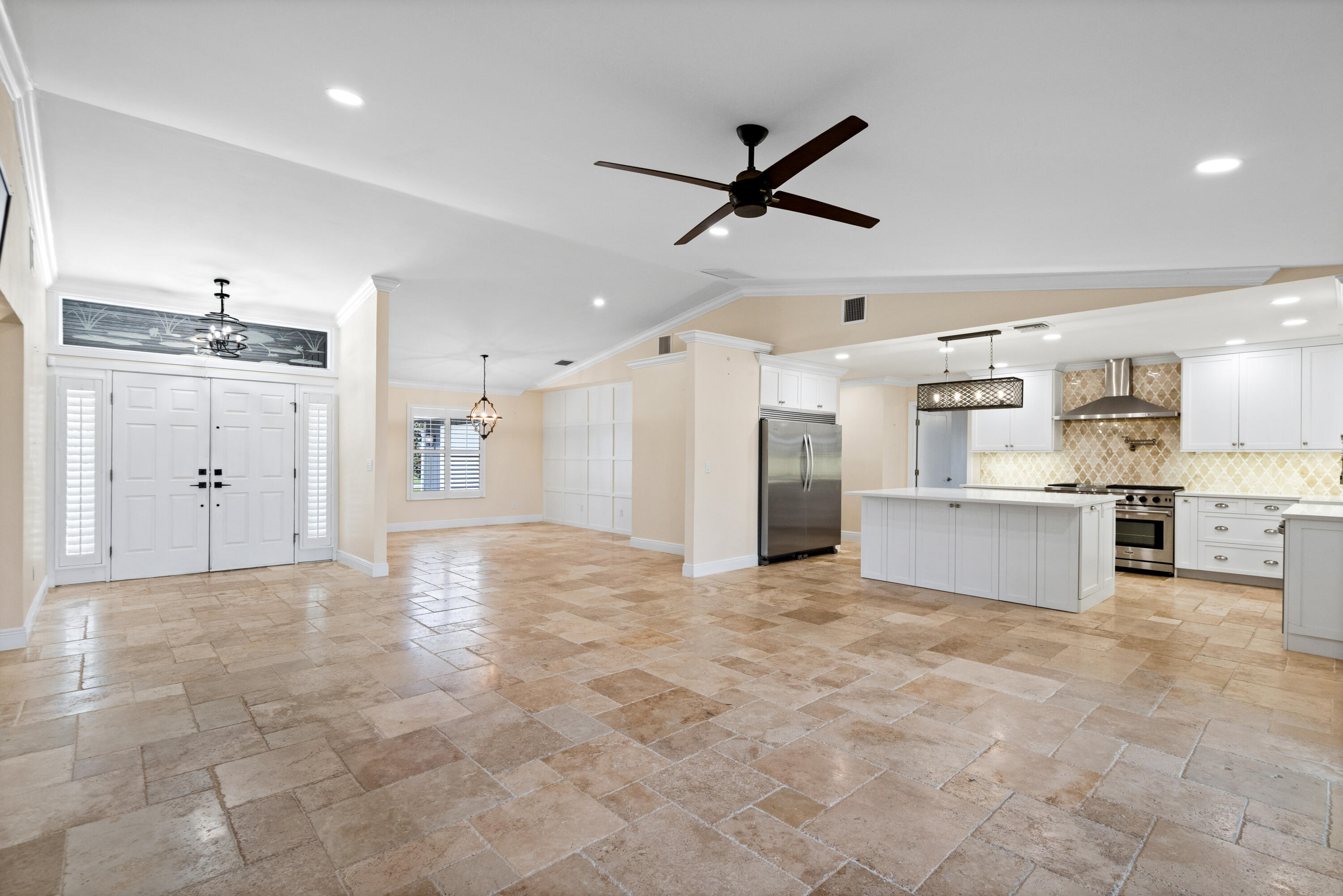 4303 Gator Trace Drive Property Photo 7