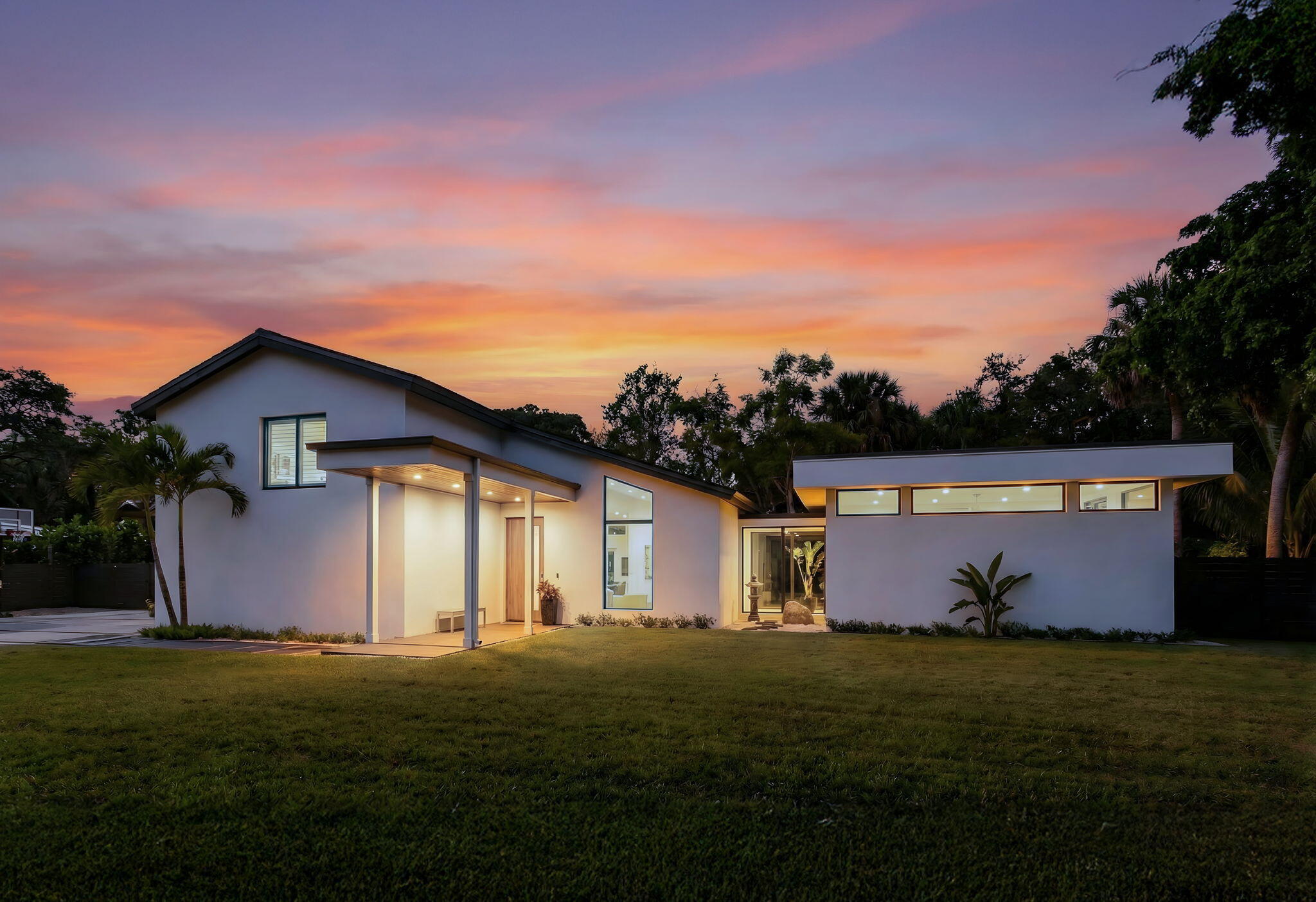 13071 FLAMINGO Terrace Property Photo 1