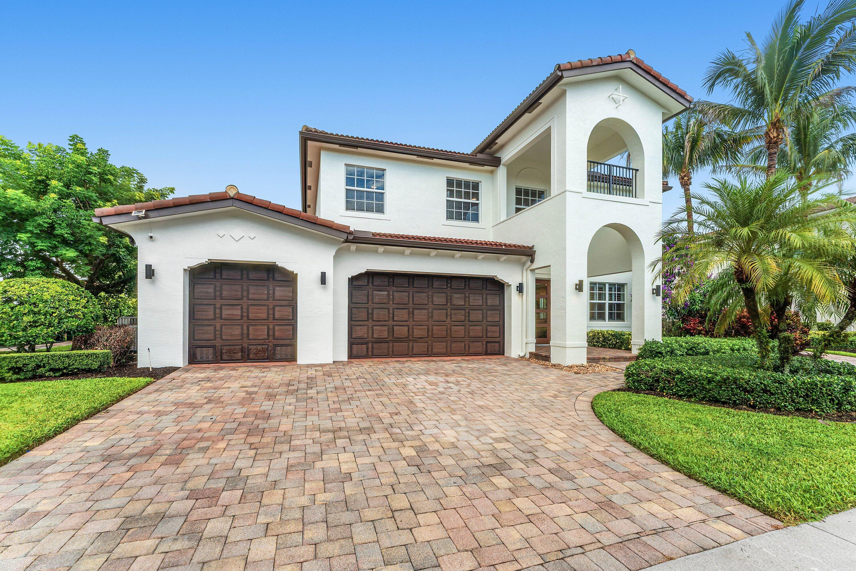 141 Umbrella Place Property Photo 1