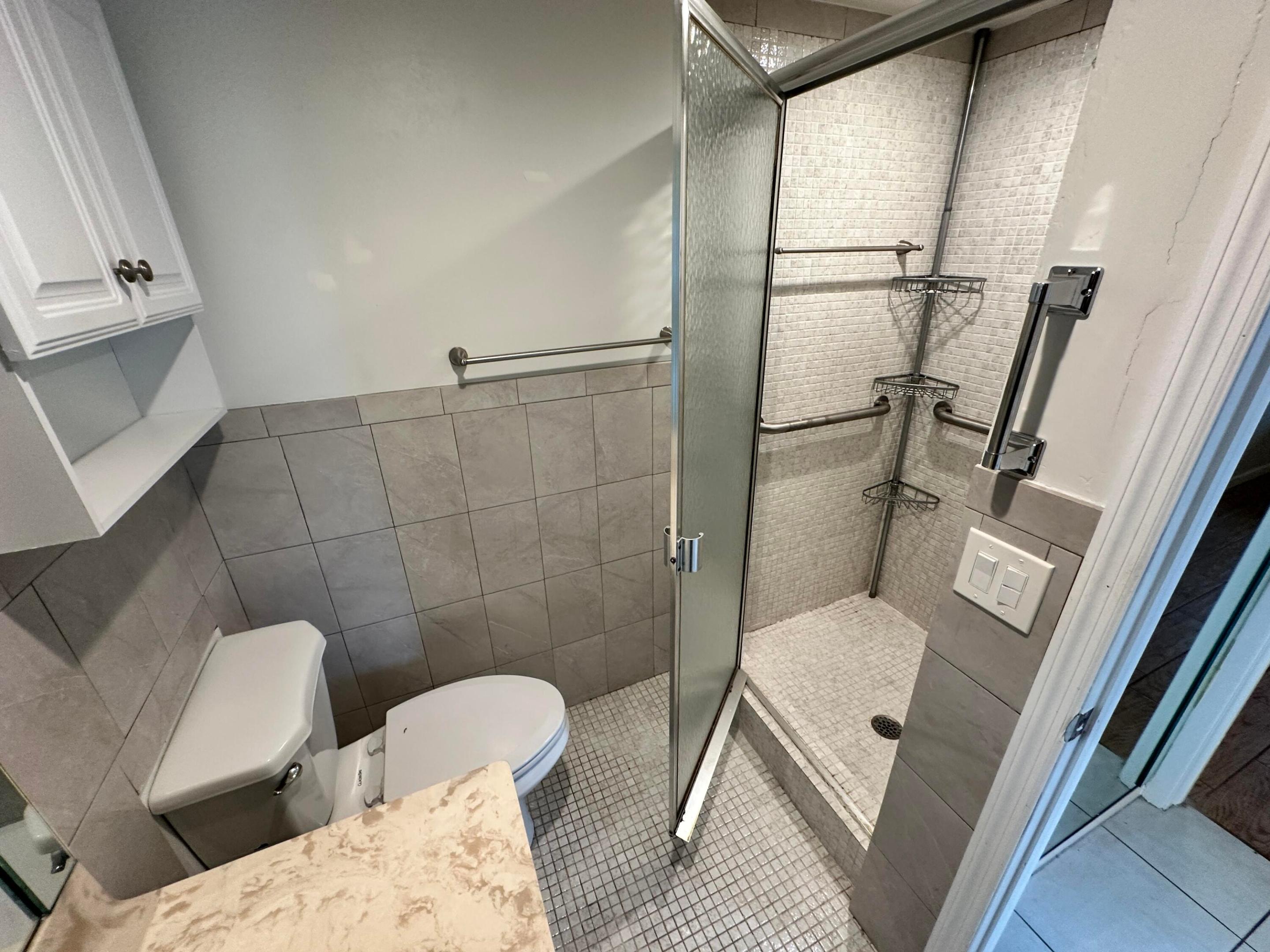 811 Flanders Q Property Photo 13