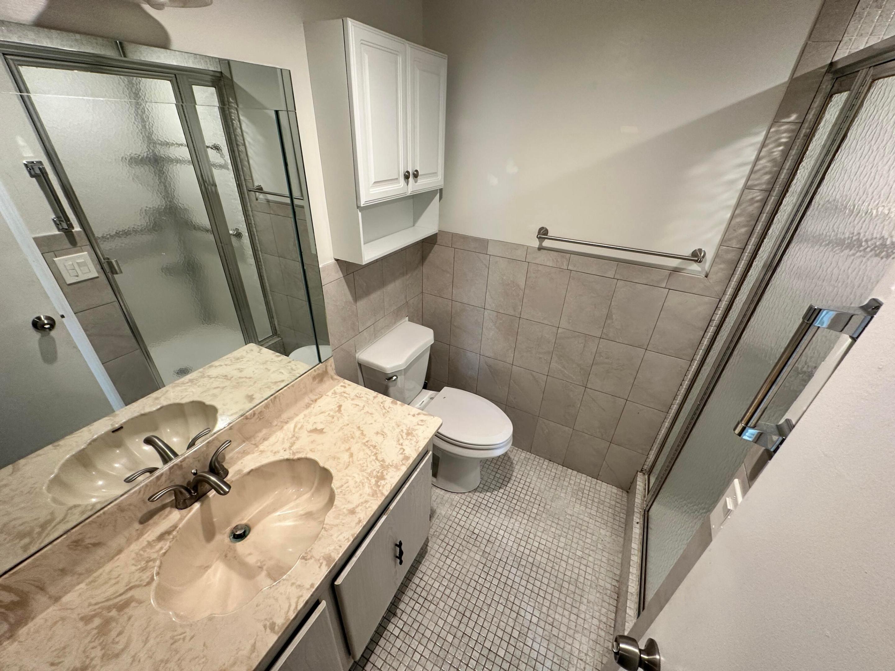 811 Flanders Q Property Photo 14