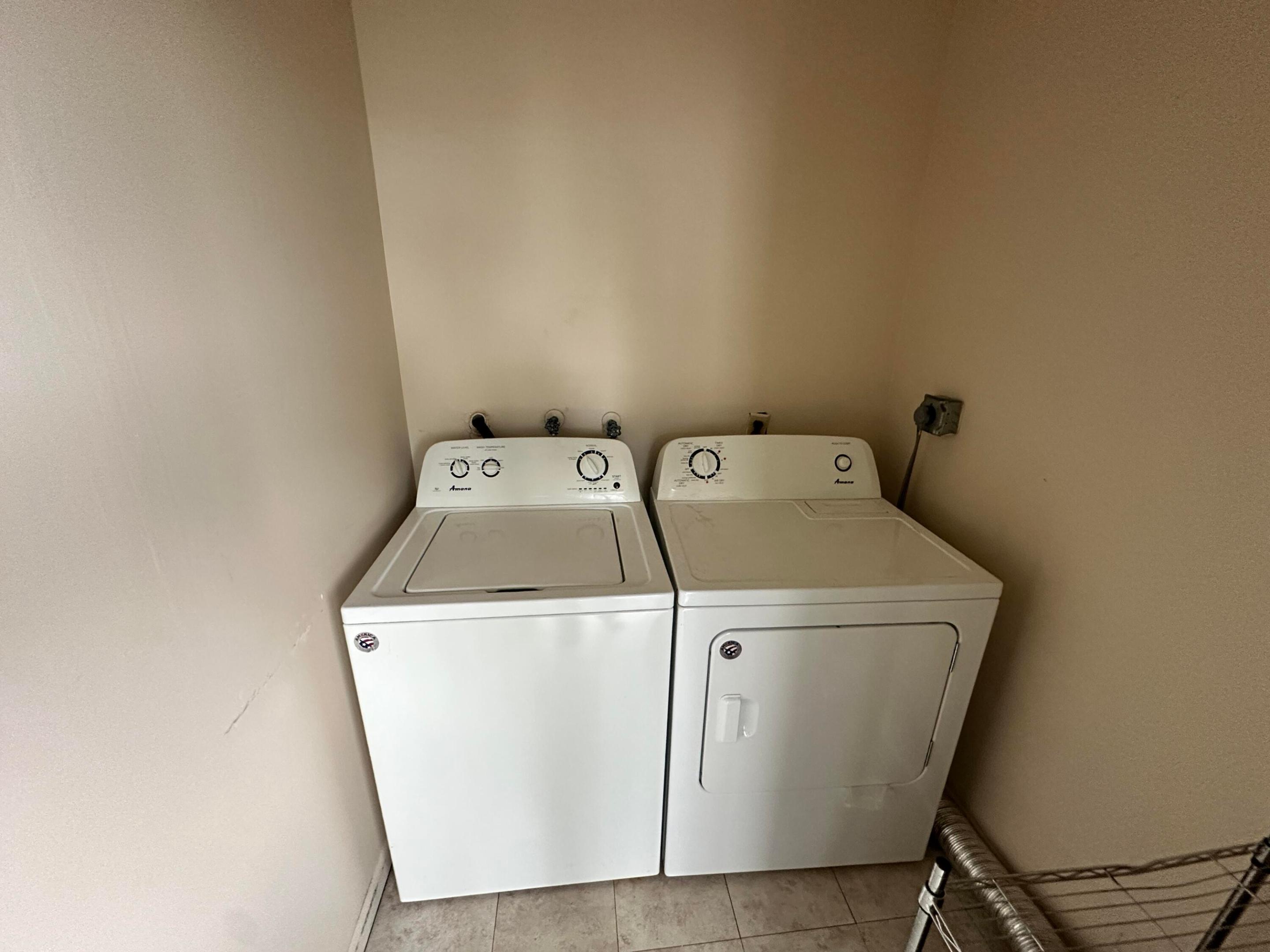811 Flanders Q Property Photo 25