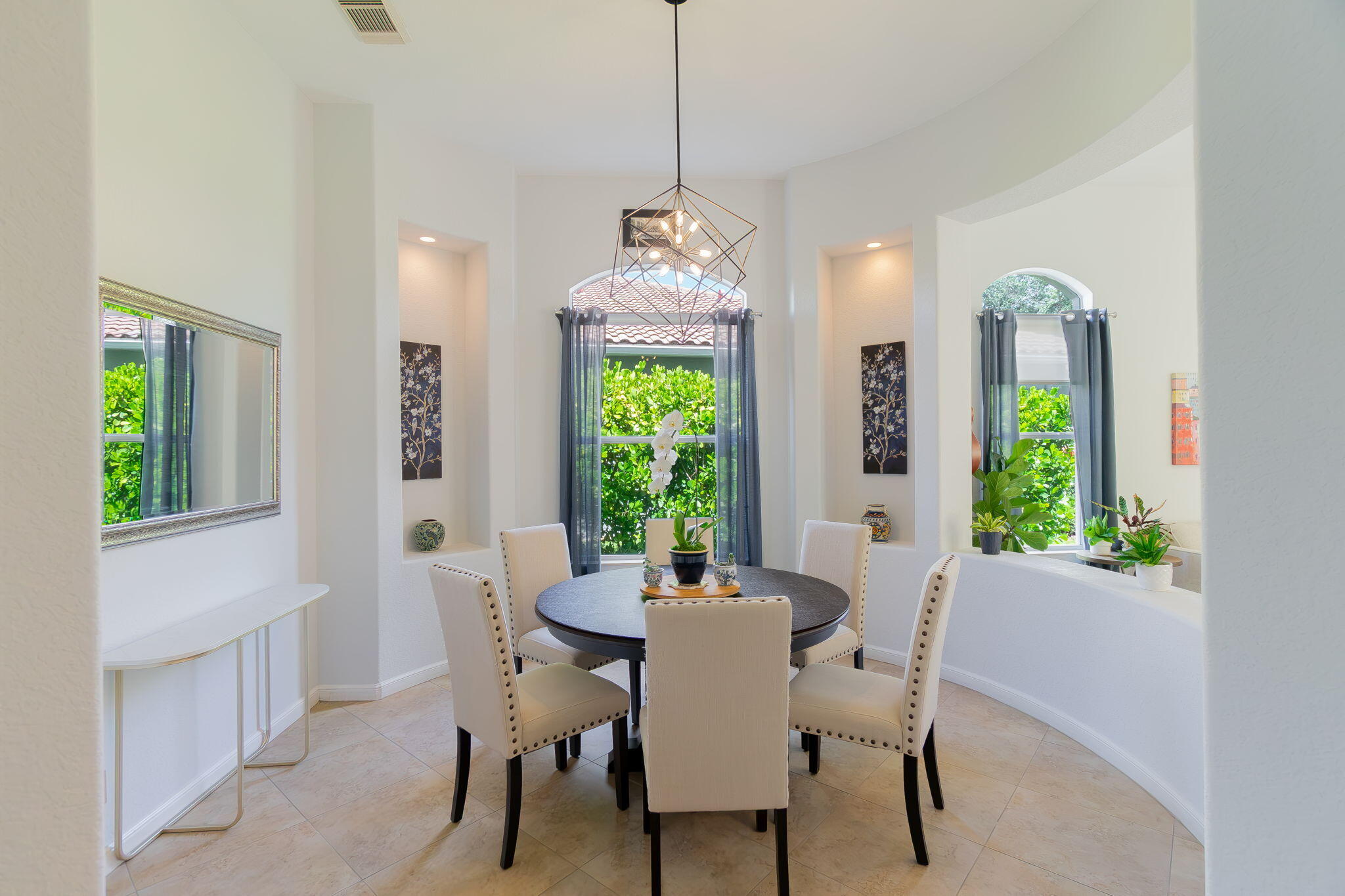 428 Cresta Circle Property Photo 8