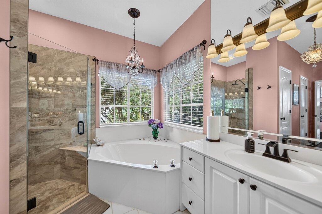 913 Sw Lighthouse Drive Property Photo 16