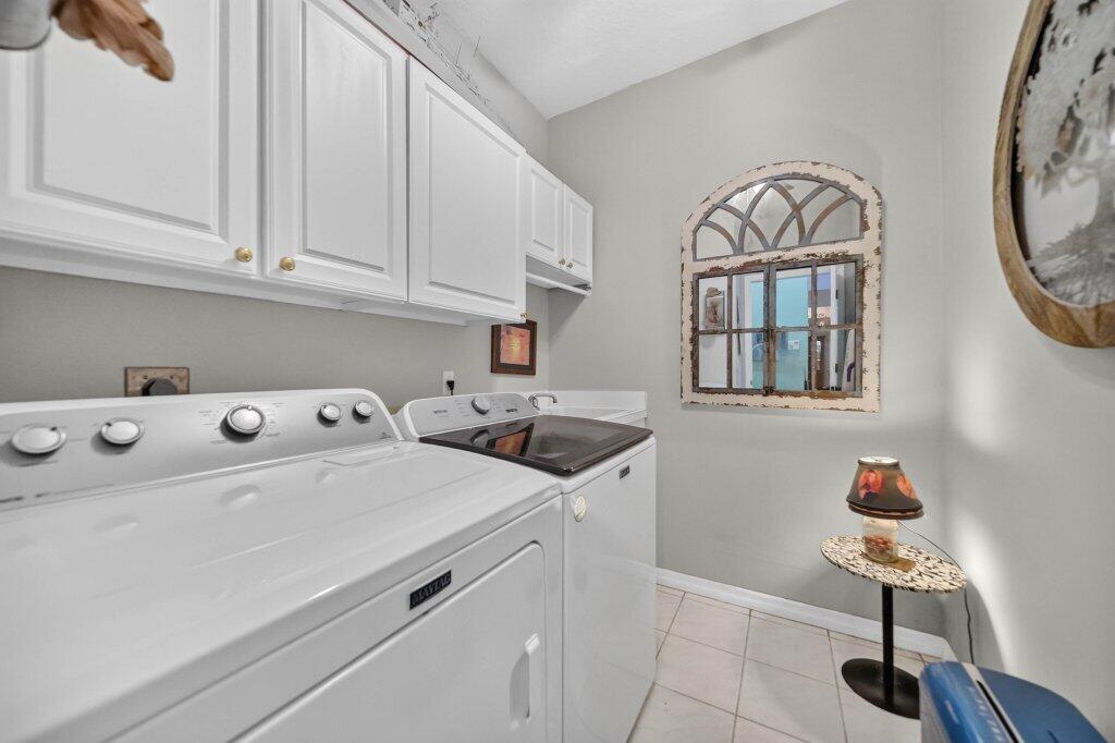 913 Sw Lighthouse Drive Property Photo 22