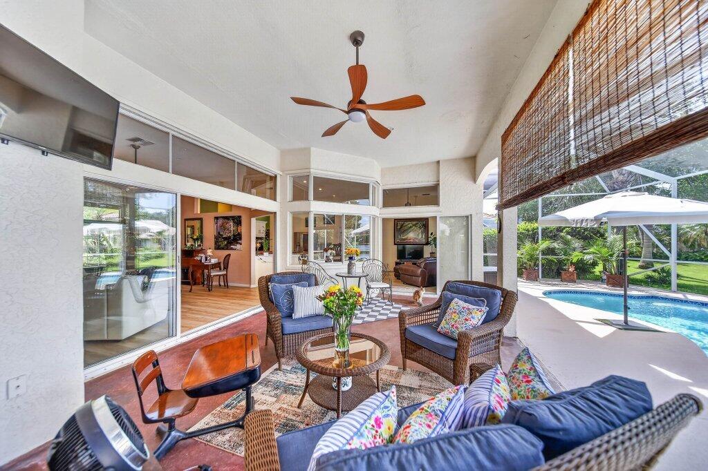 913 Sw Lighthouse Drive Property Photo 23