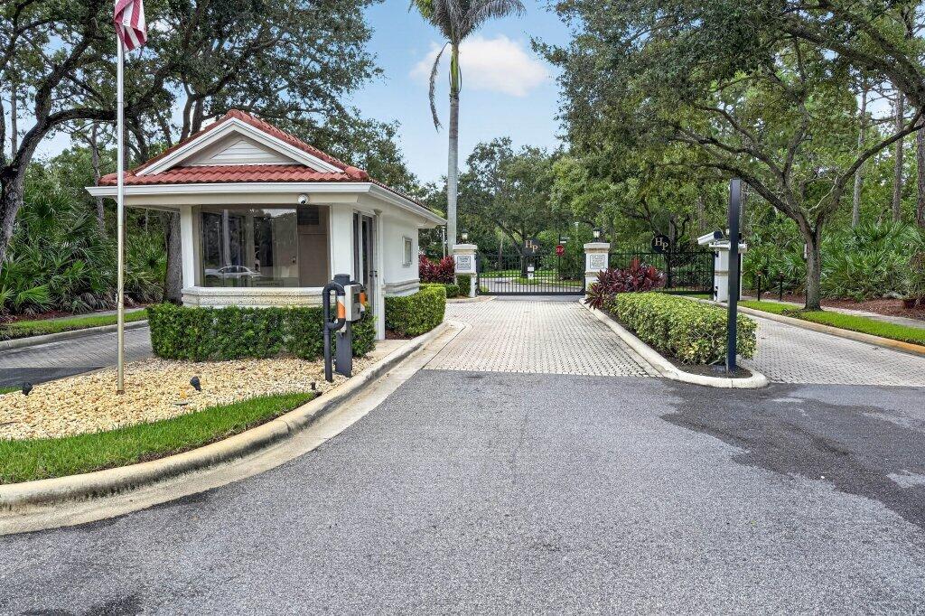 913 Sw Lighthouse Drive Property Photo 32