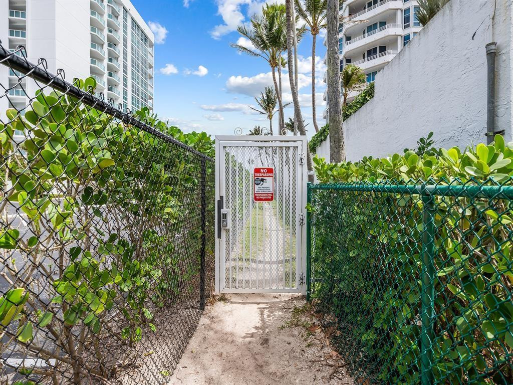 1461 S Ocean Boulevard Unit 329 Property Photo 28