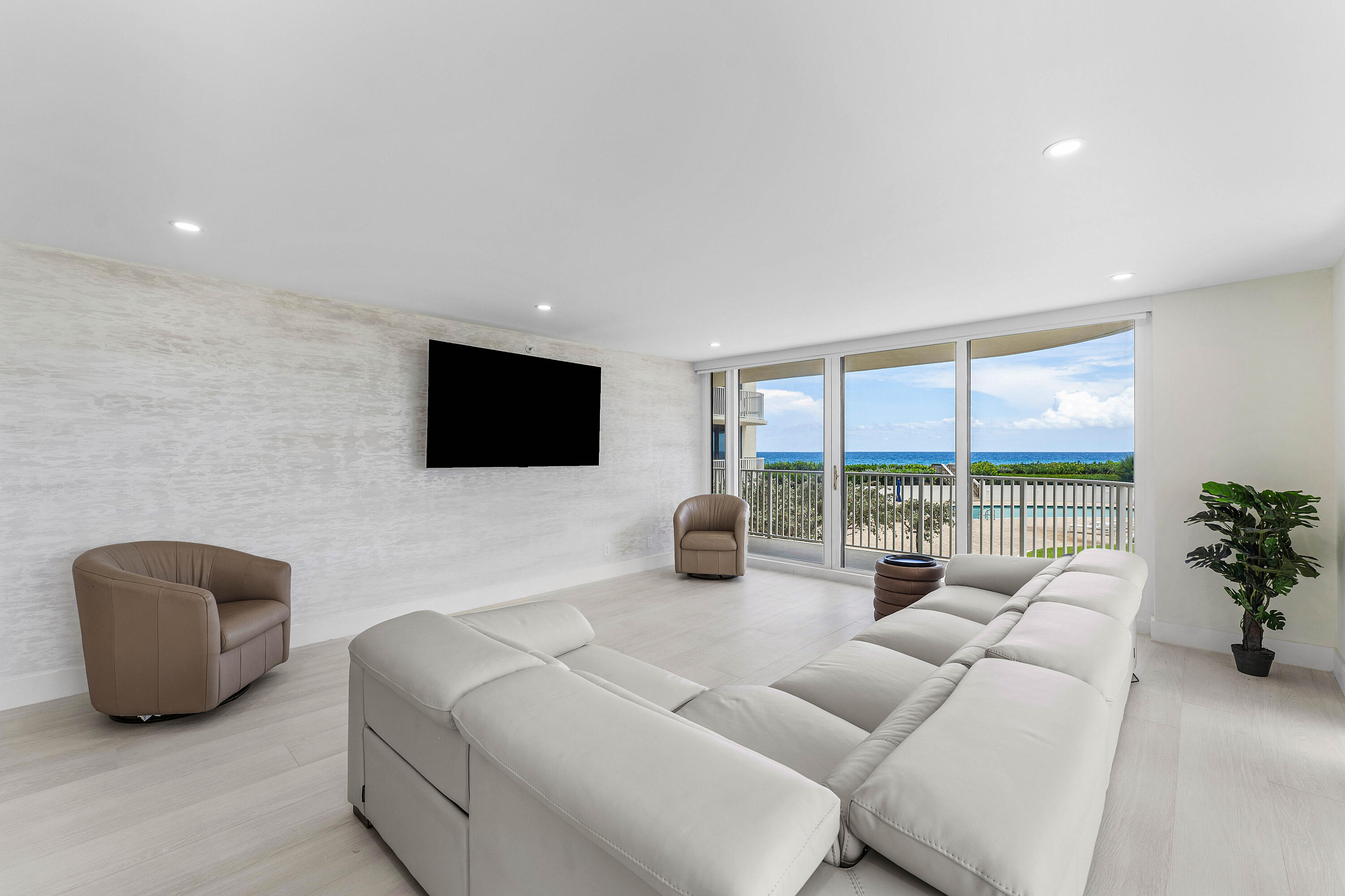 3360 S Ocean Boulevard 2 G I Property Photo 14