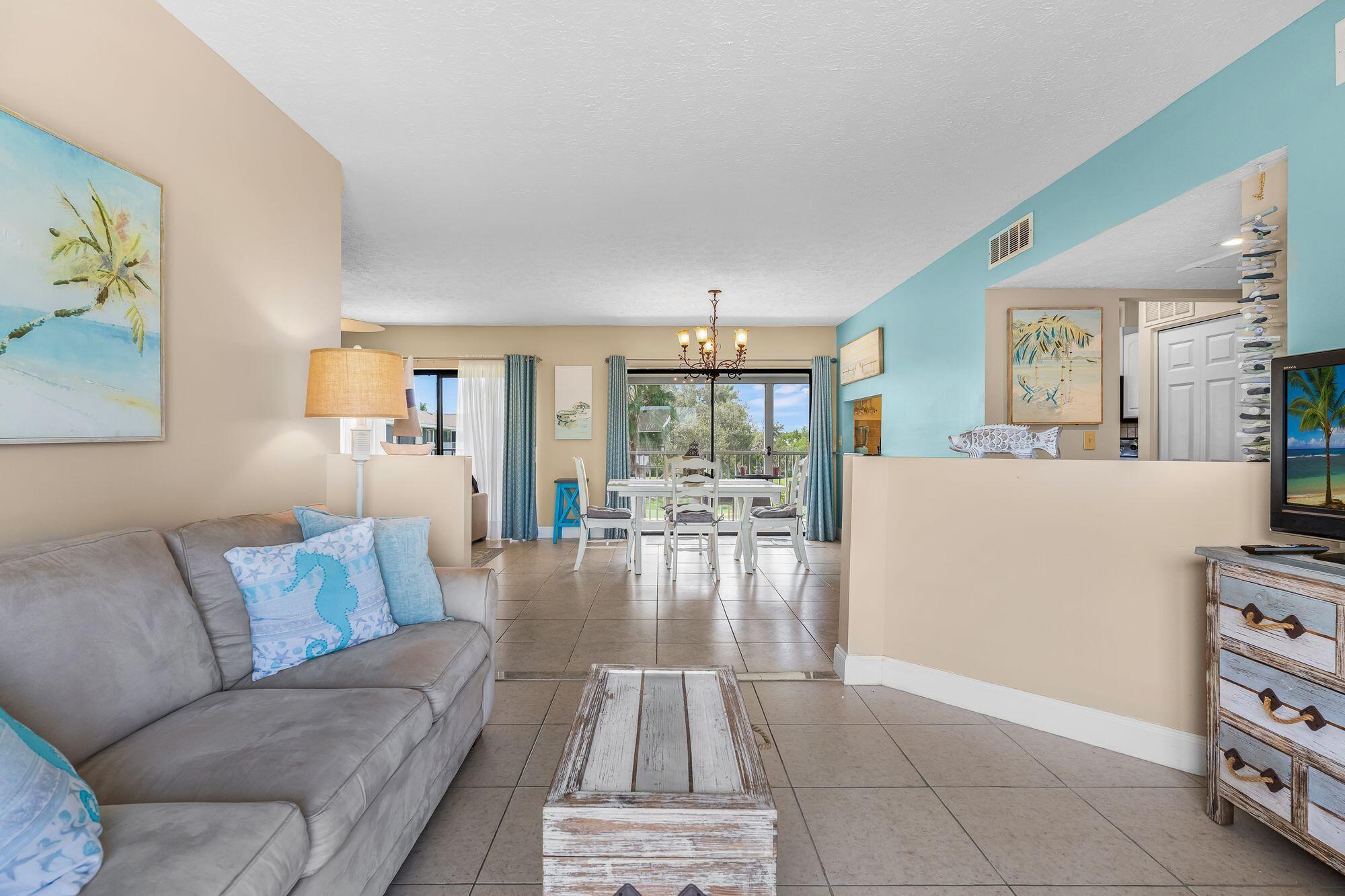 3209 S Lakeview Circle 8202 Property Photo 10