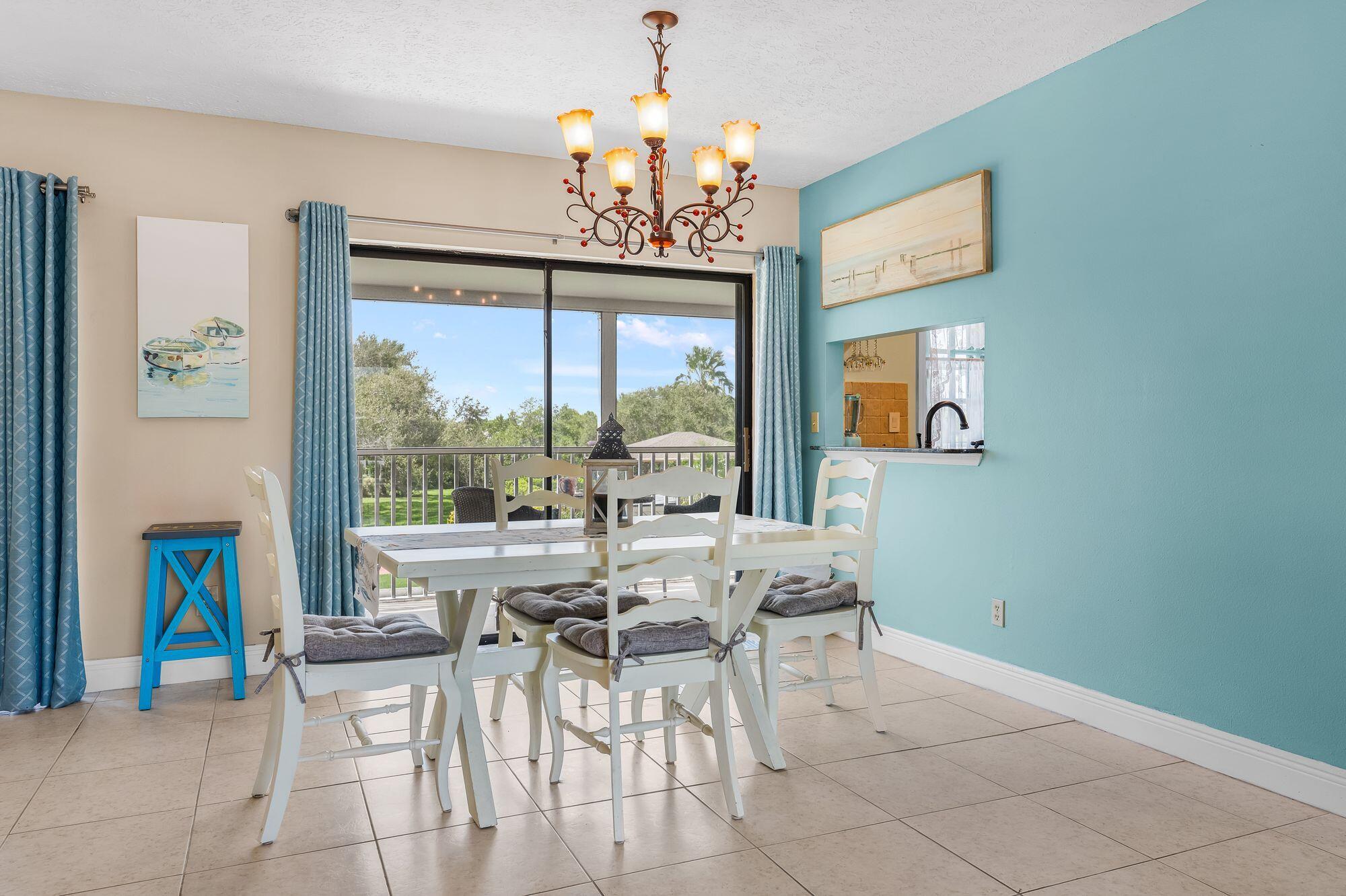 3209 S Lakeview Circle 8202 Property Photo 14