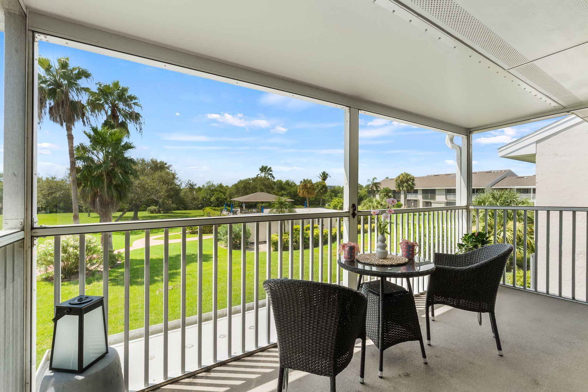 3209 S Lakeview Circle 8202 Property Photo 15