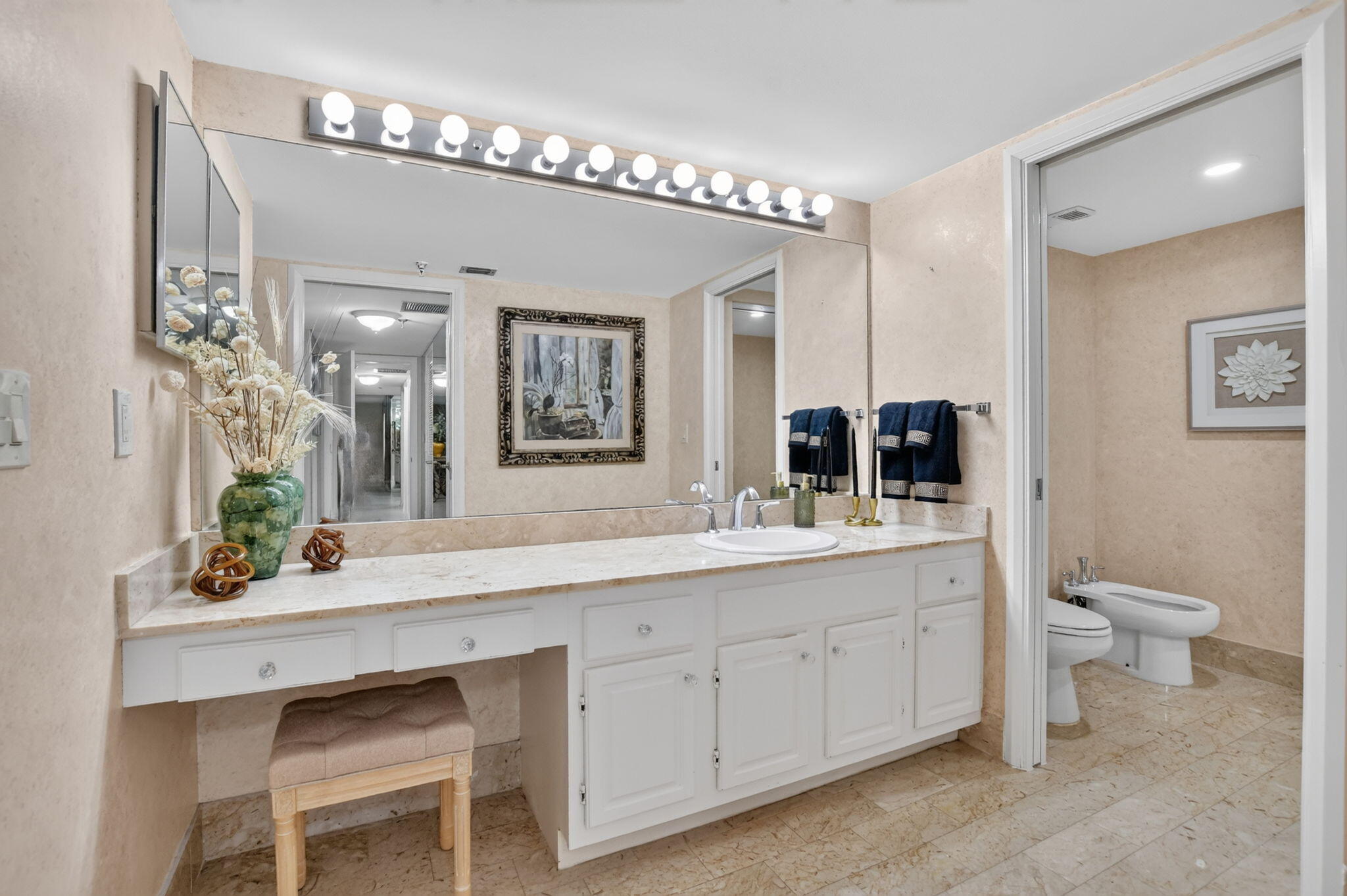 20110 Boca West Drive 228 Property Photo 17
