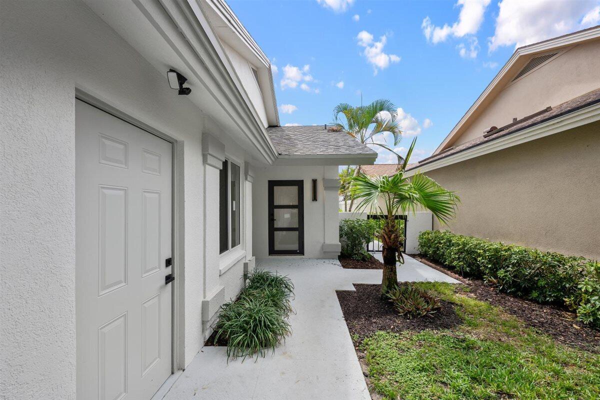 126 Cape Pointe Circle Property Photo 27