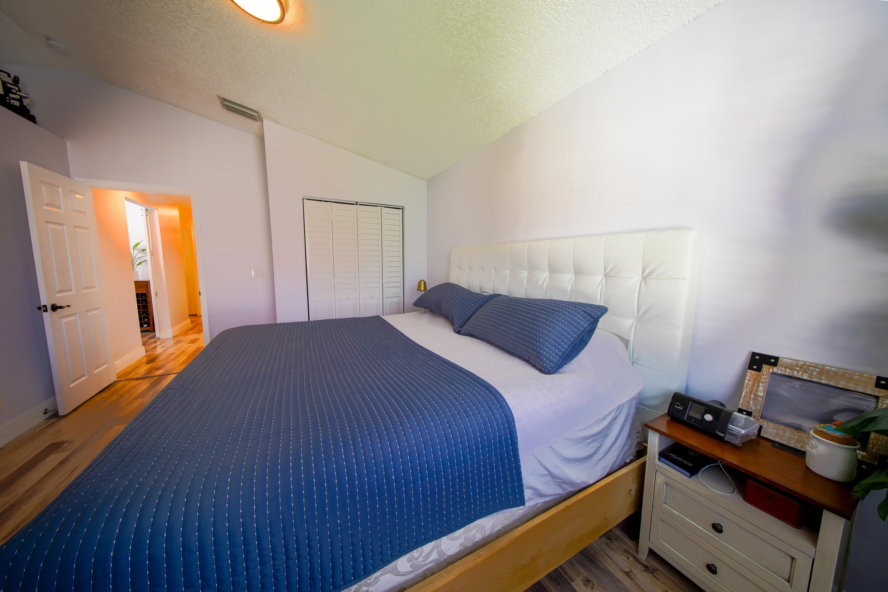 6359 Harbour Star Drive Property Photo 19