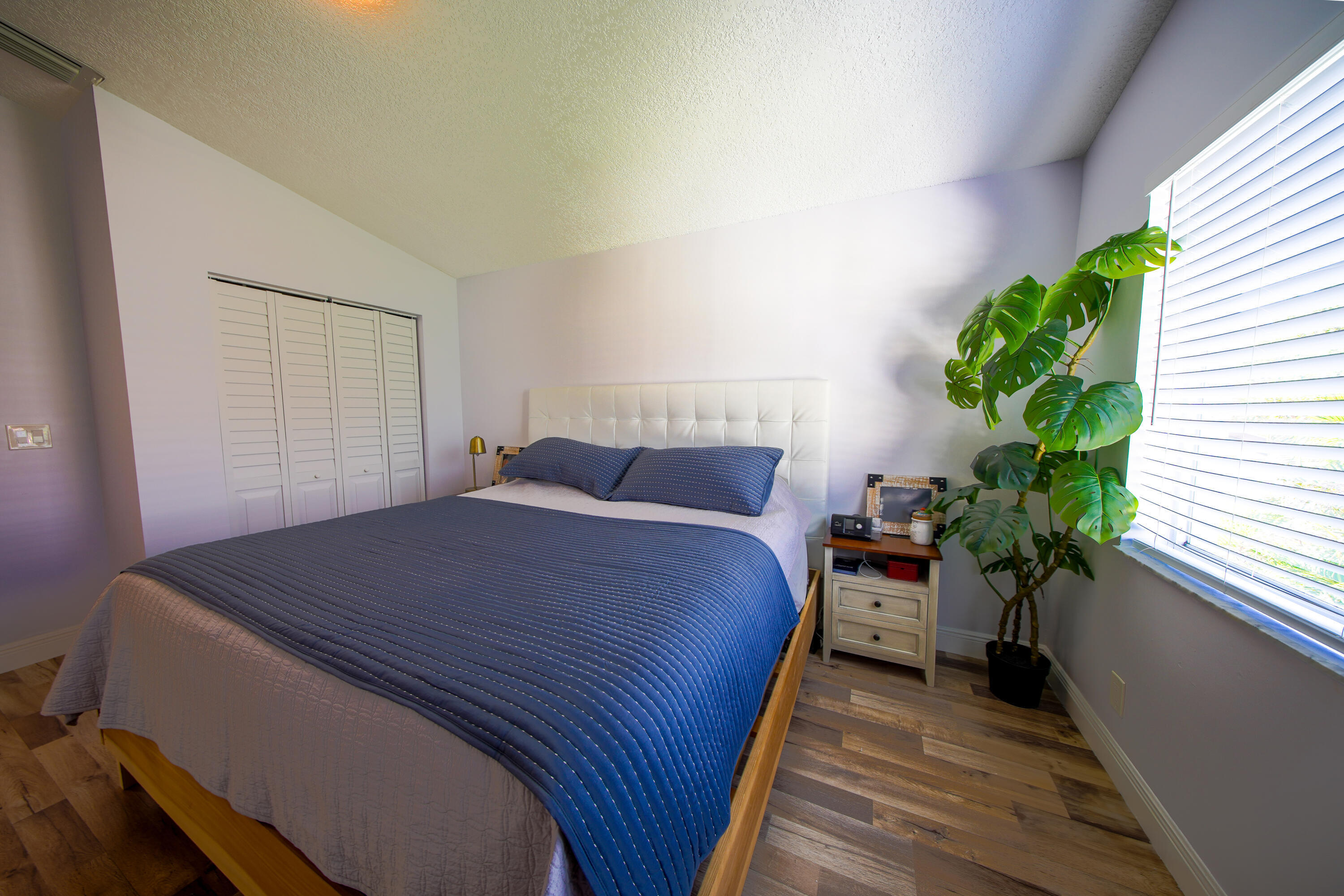 6359 Harbour Star Drive Property Photo 20