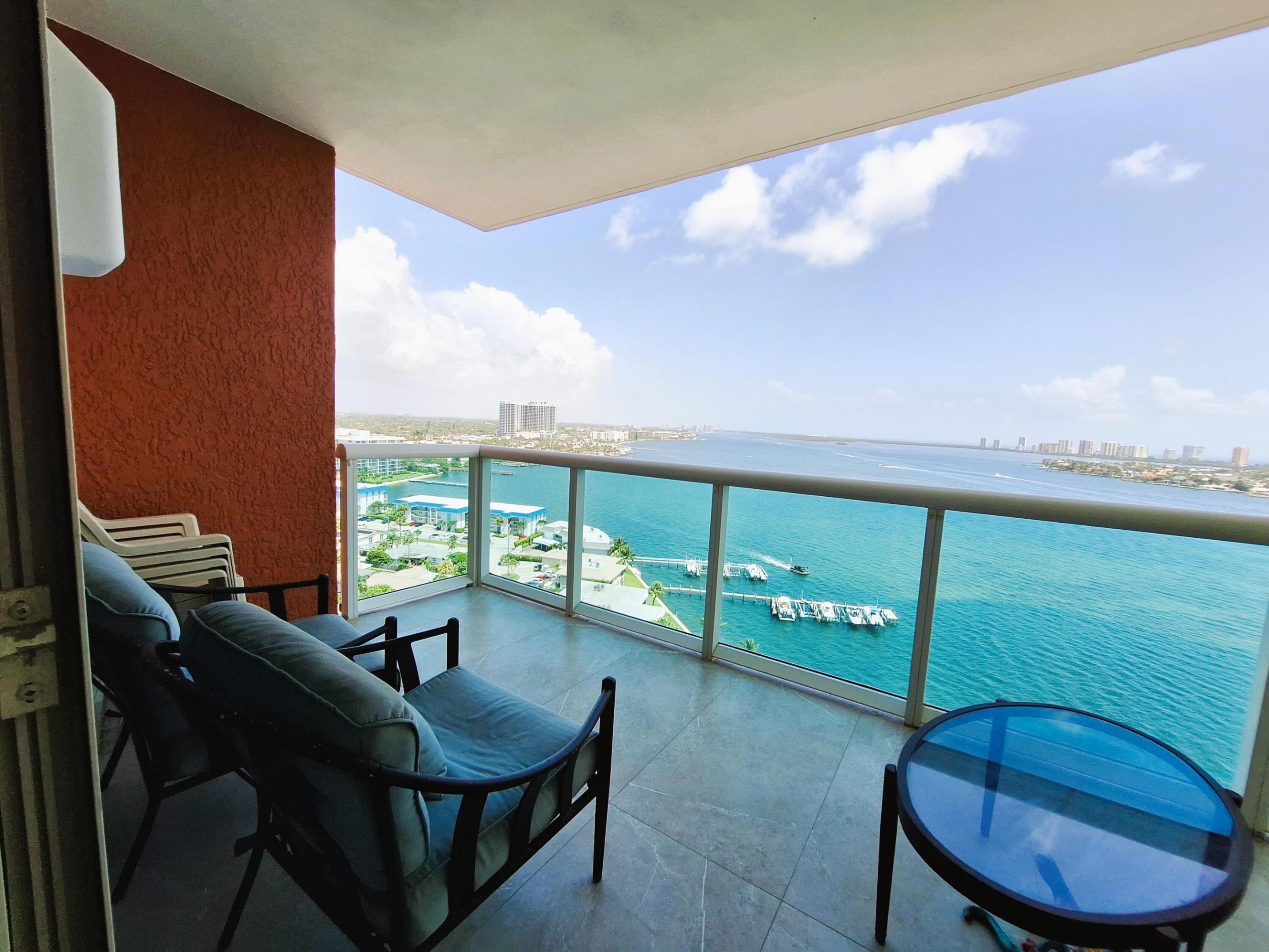 2650 Lake Shore Drive 1705 Property Photo 2