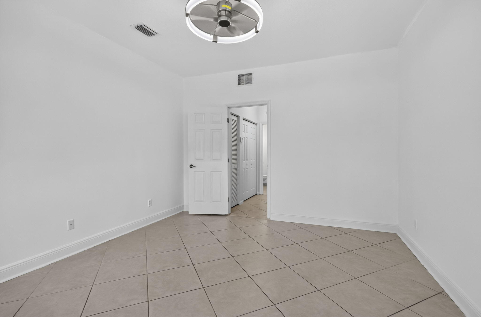 9479 Sedgewood Drive Property Photo 34