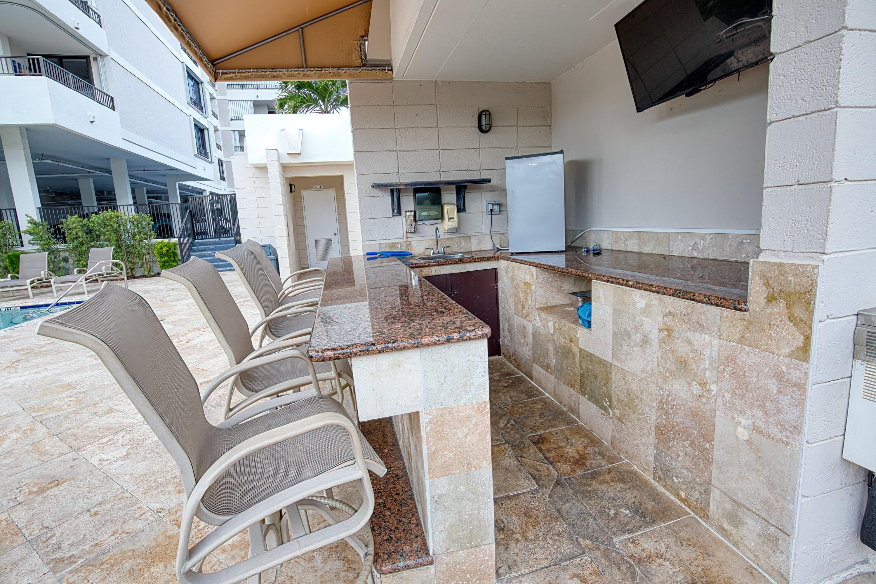 1401 S Ocean Boulevard 702 Property Photo 35