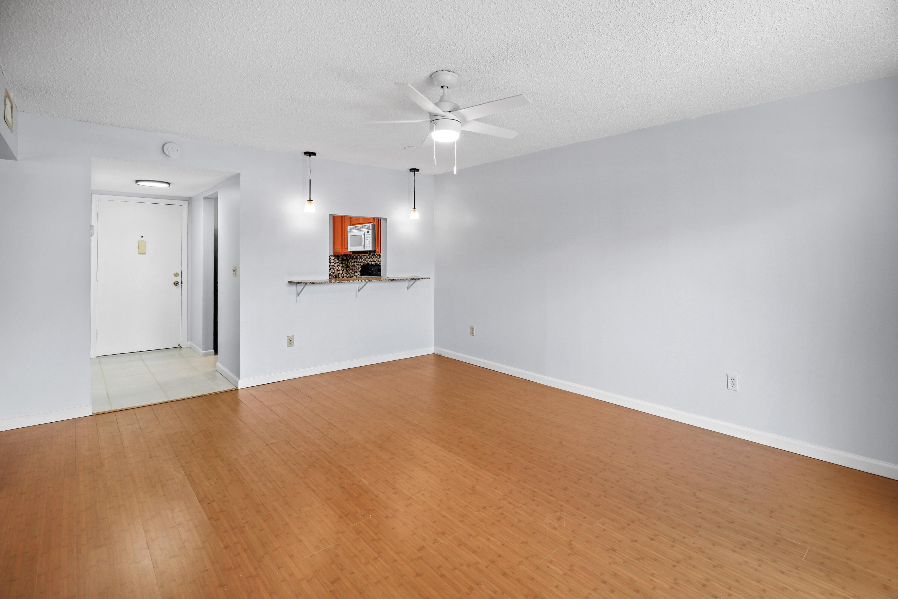 950 S Kanner Highway D5 Property Photo 8