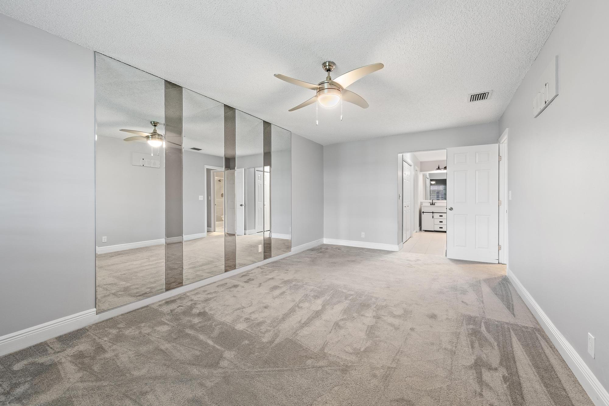 10168 S 40th Trail S 278 Property Photo 11